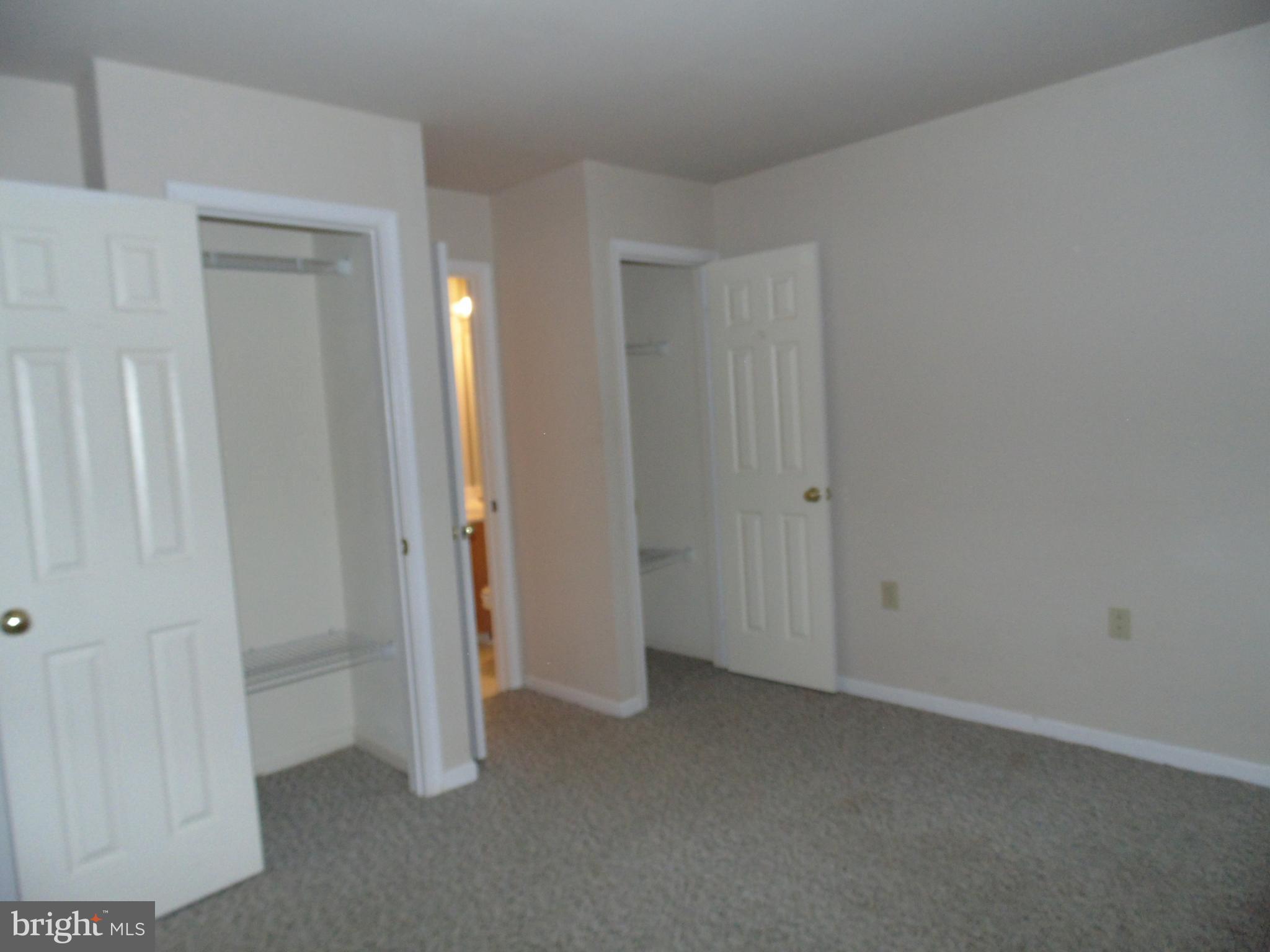 CROFTON VILLAGE - Residential Lease