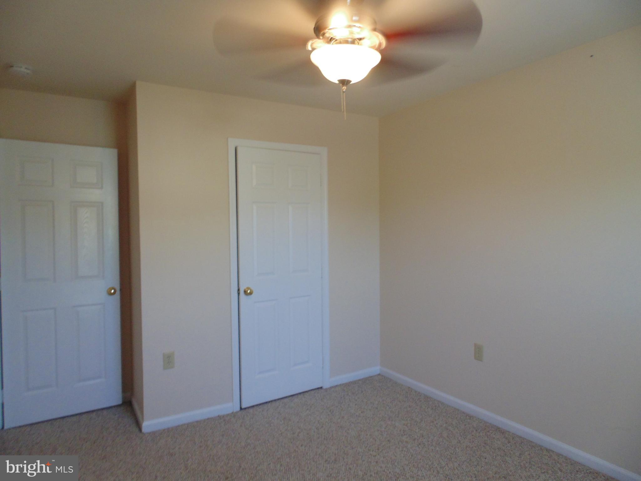 CROFTON VILLAGE - Residential Lease