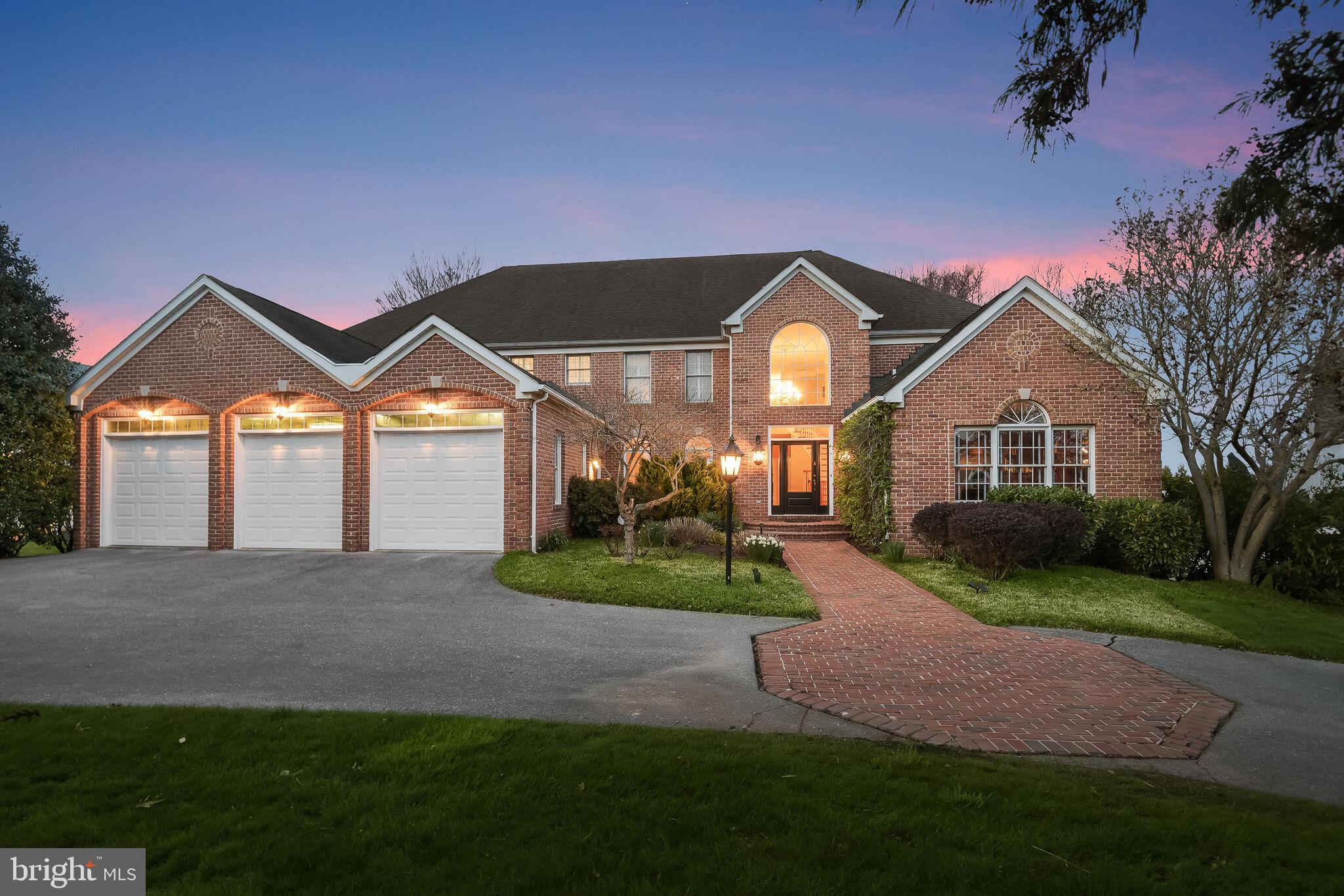 CATTAIL CREEK - Residential