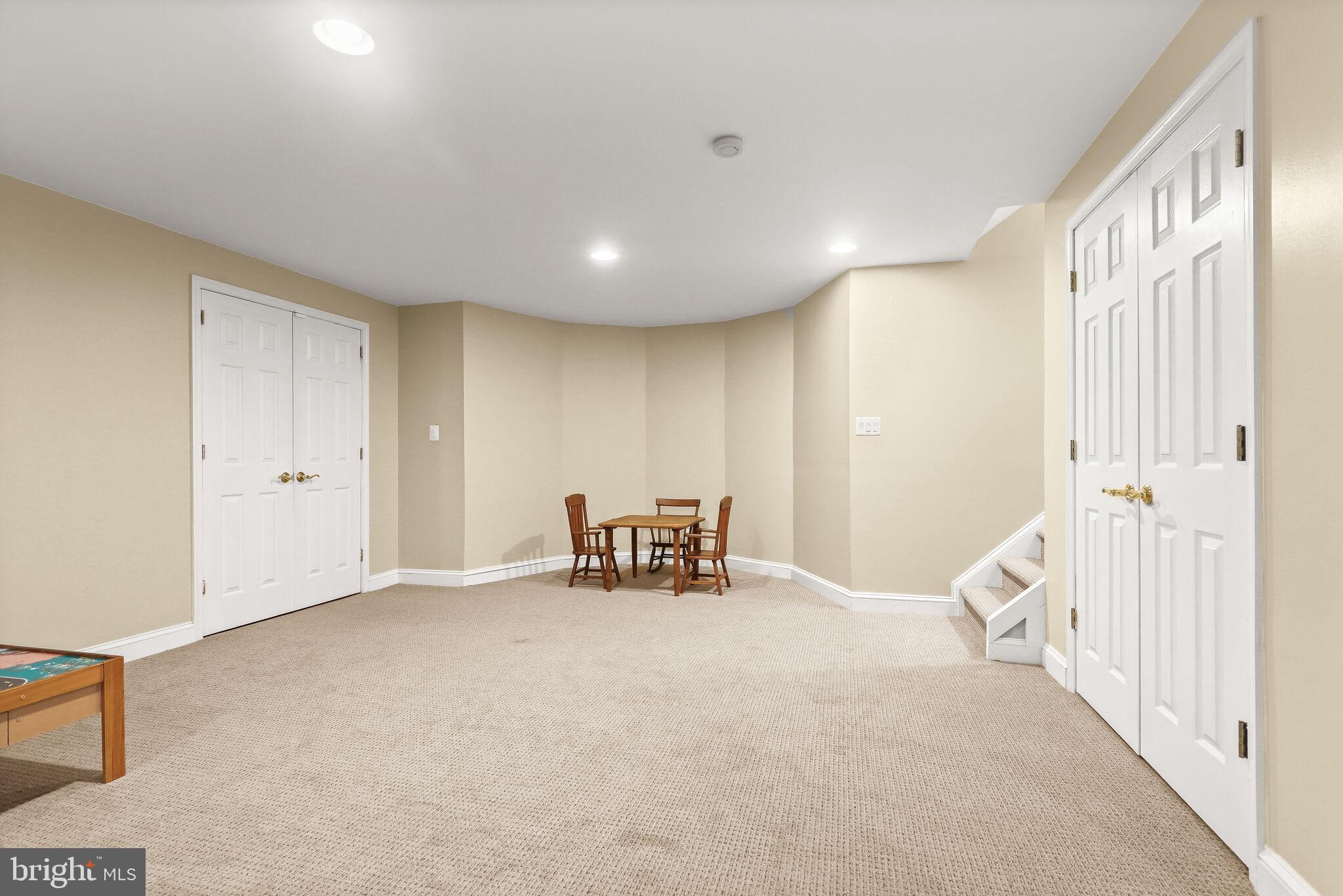 CATTAIL CREEK - Residential