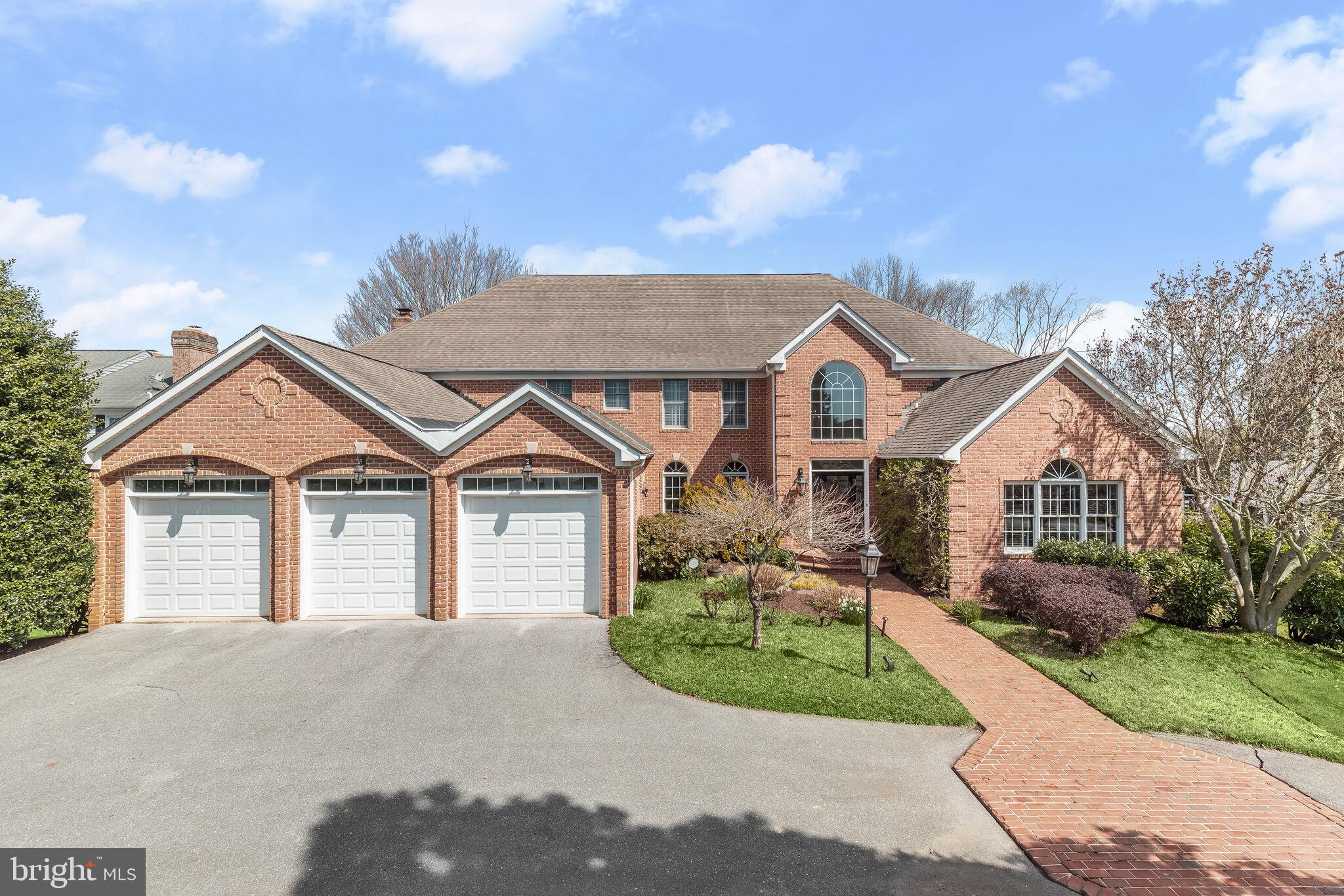 CATTAIL CREEK - Residential