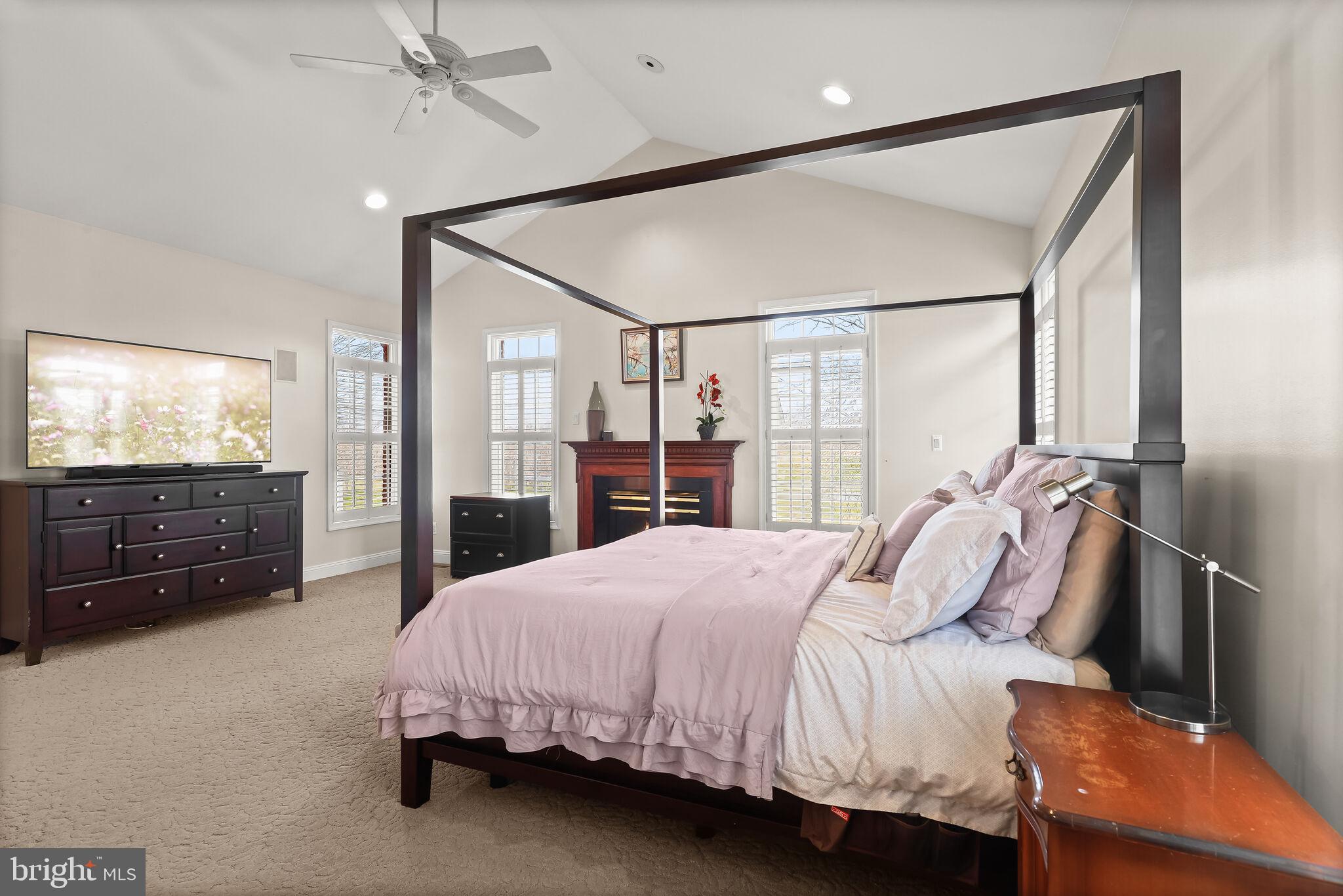 CATTAIL CREEK - Residential