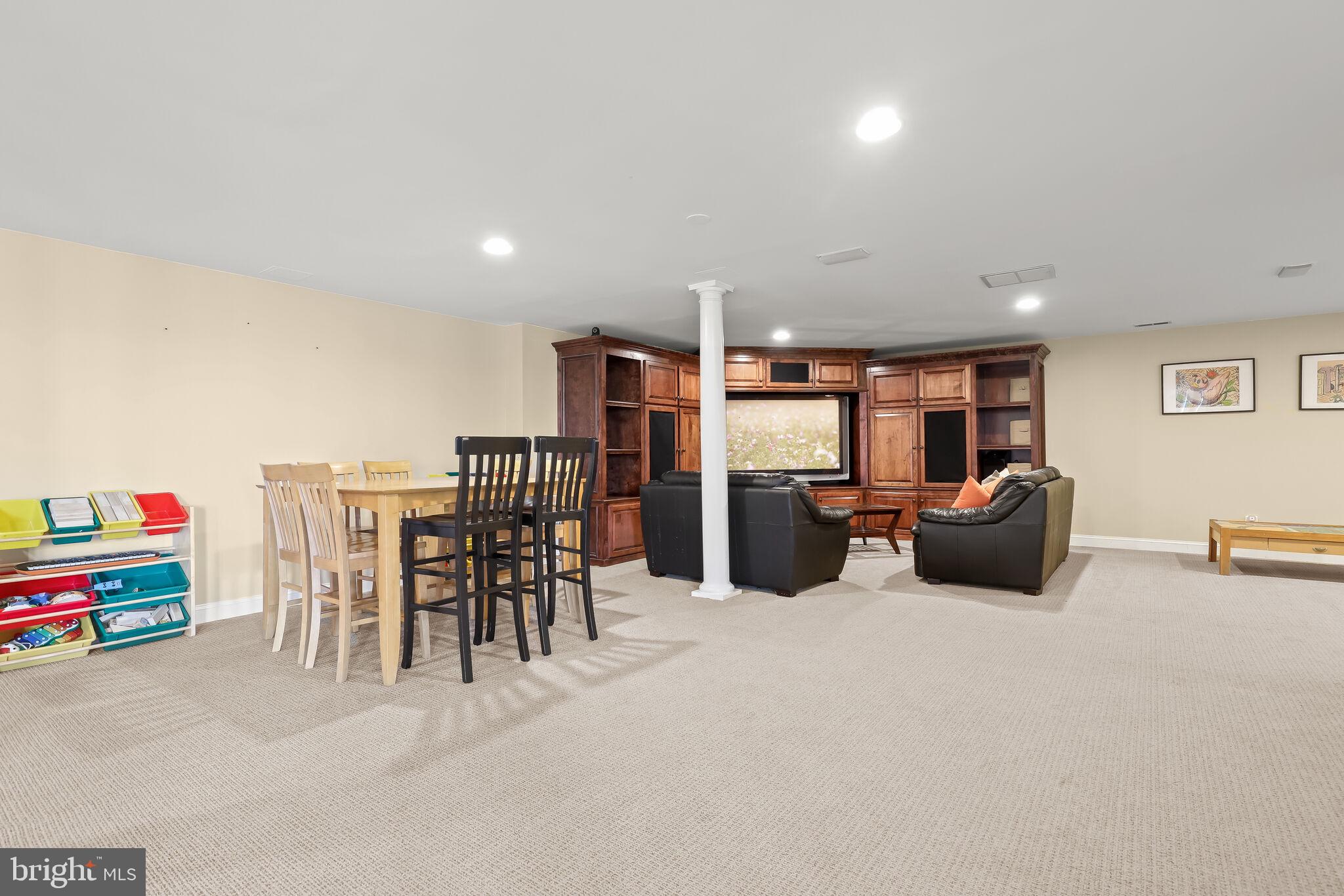 CATTAIL CREEK - Residential