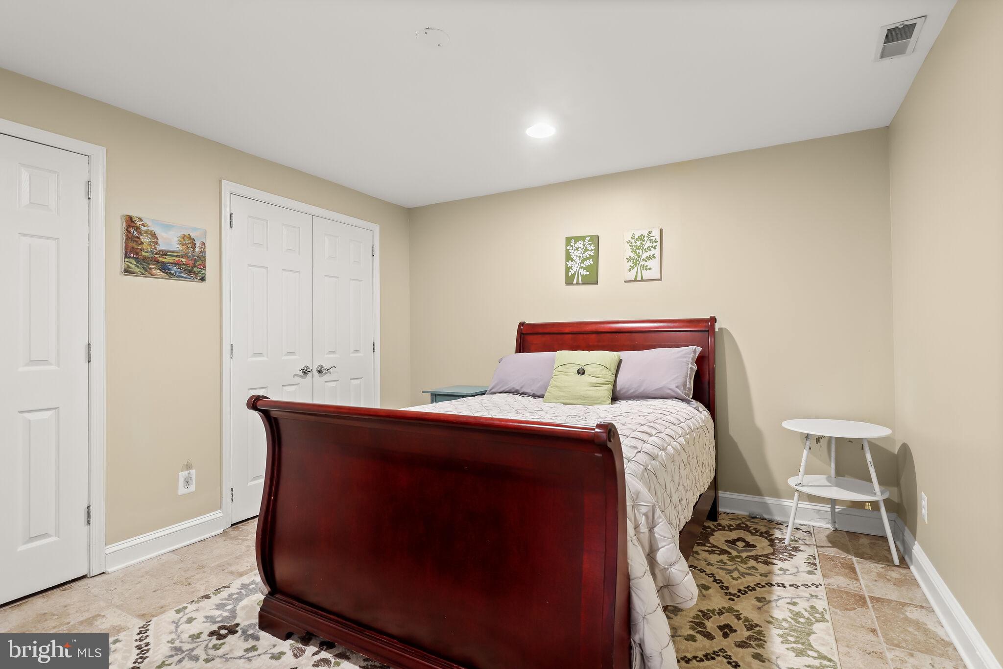 CATTAIL CREEK - Residential