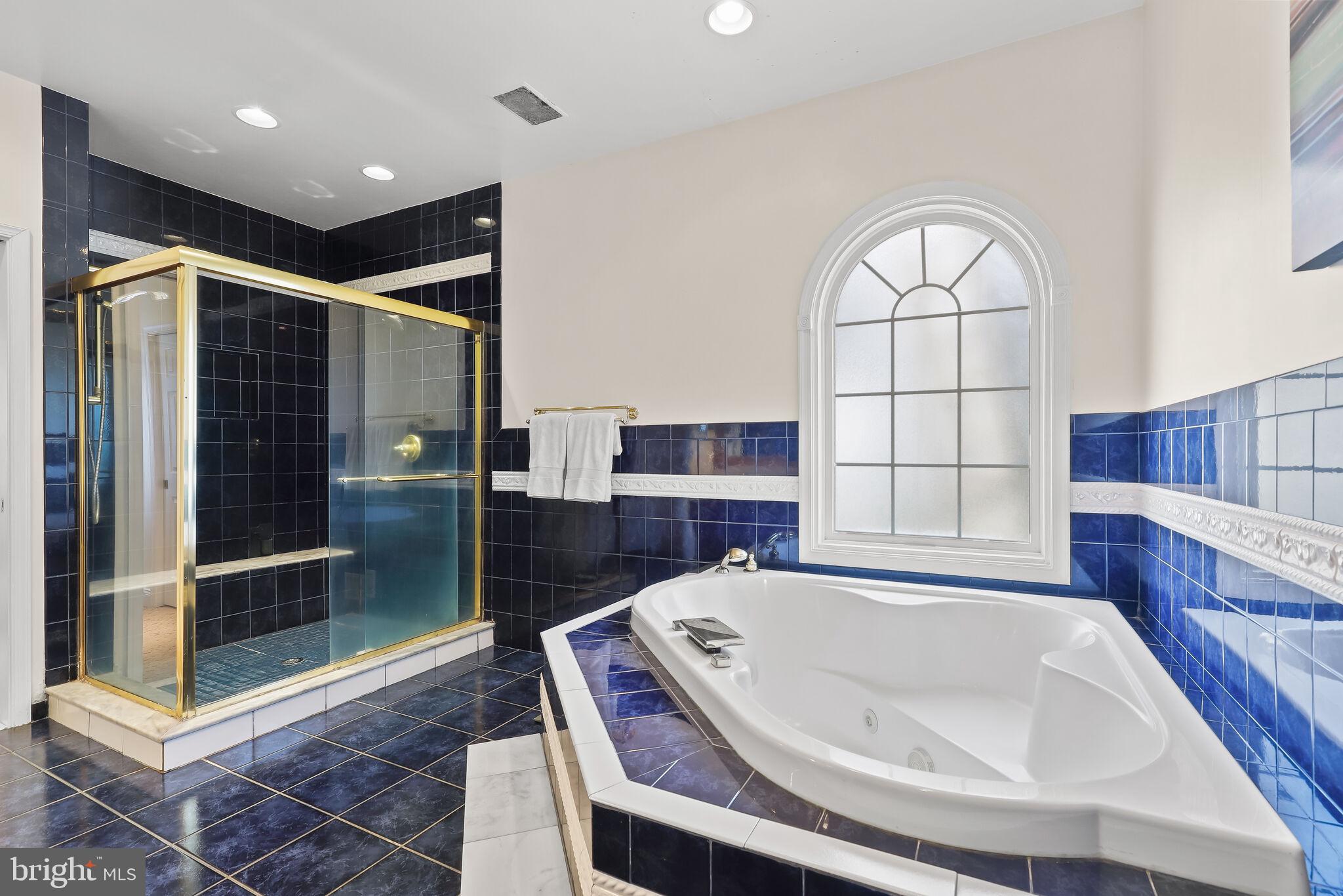 CATTAIL CREEK - Residential