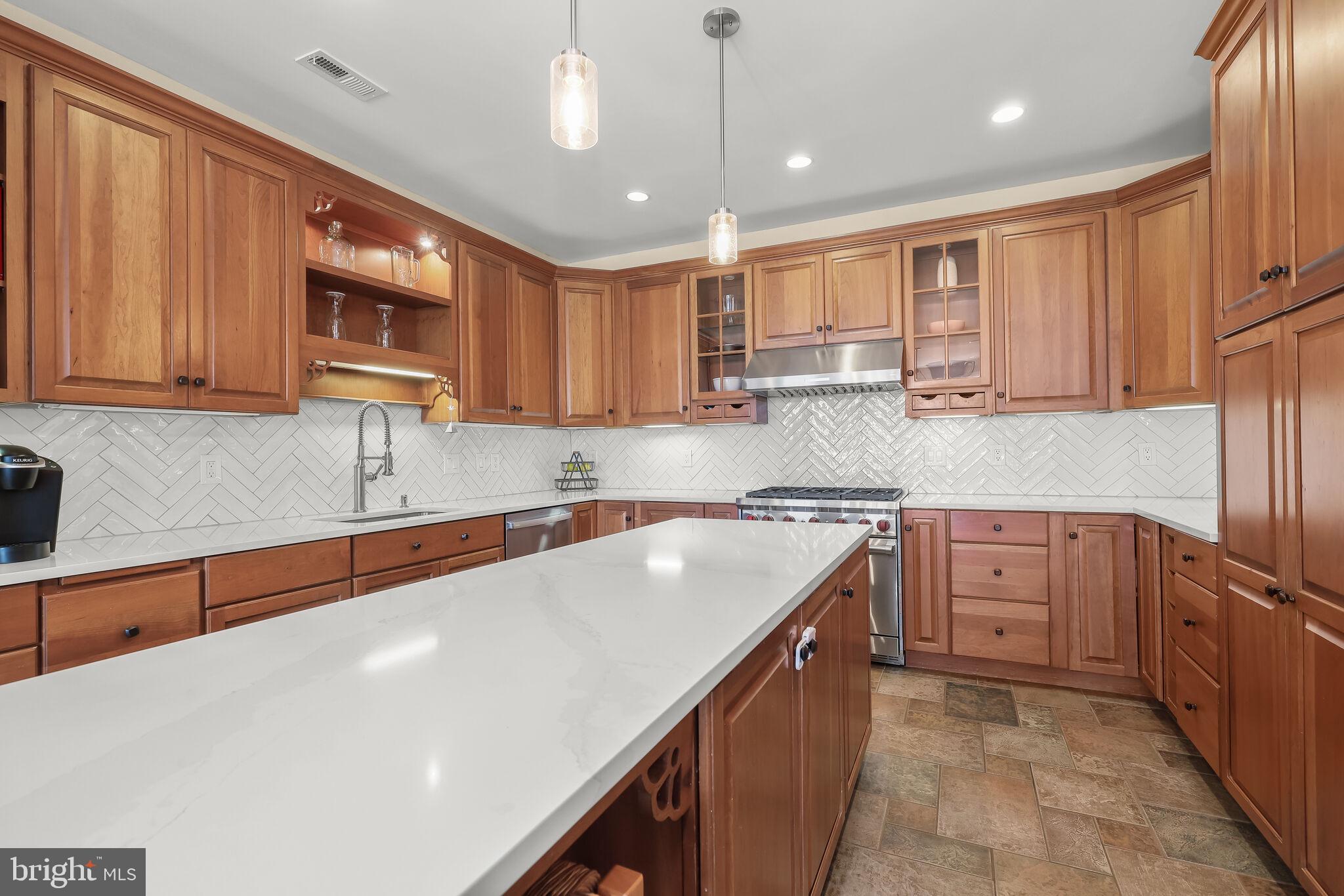 CATTAIL CREEK - Residential