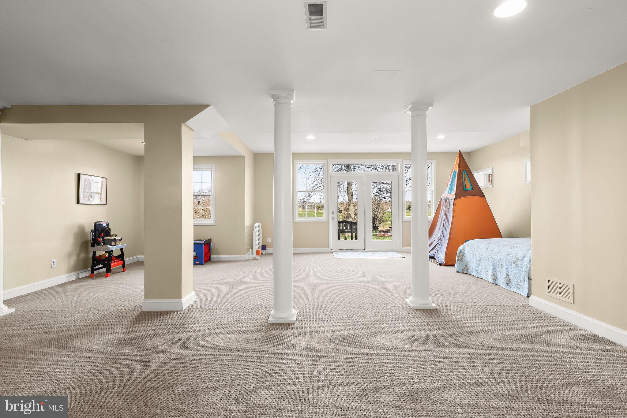 CATTAIL CREEK - Residential