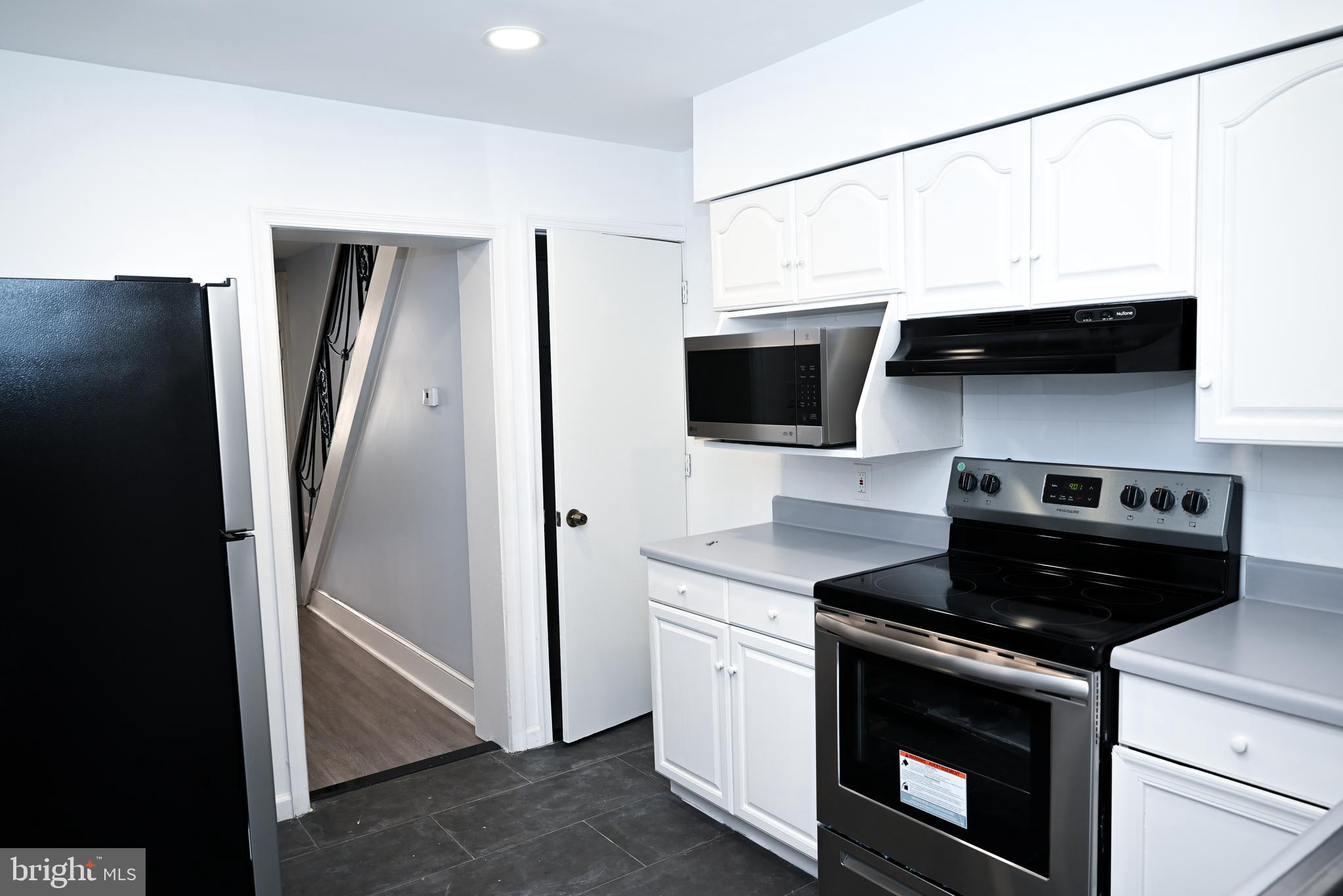 PORT RICHMOND - Residential