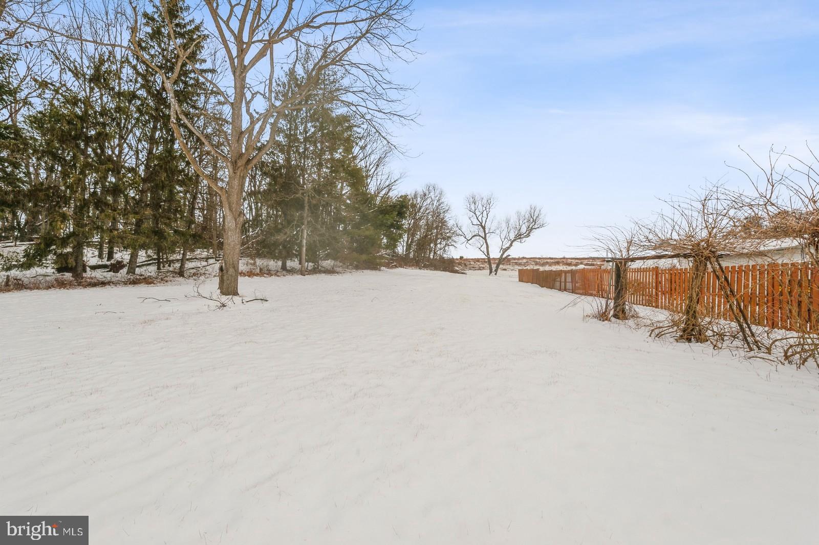 HAMPSTEAD - Residential