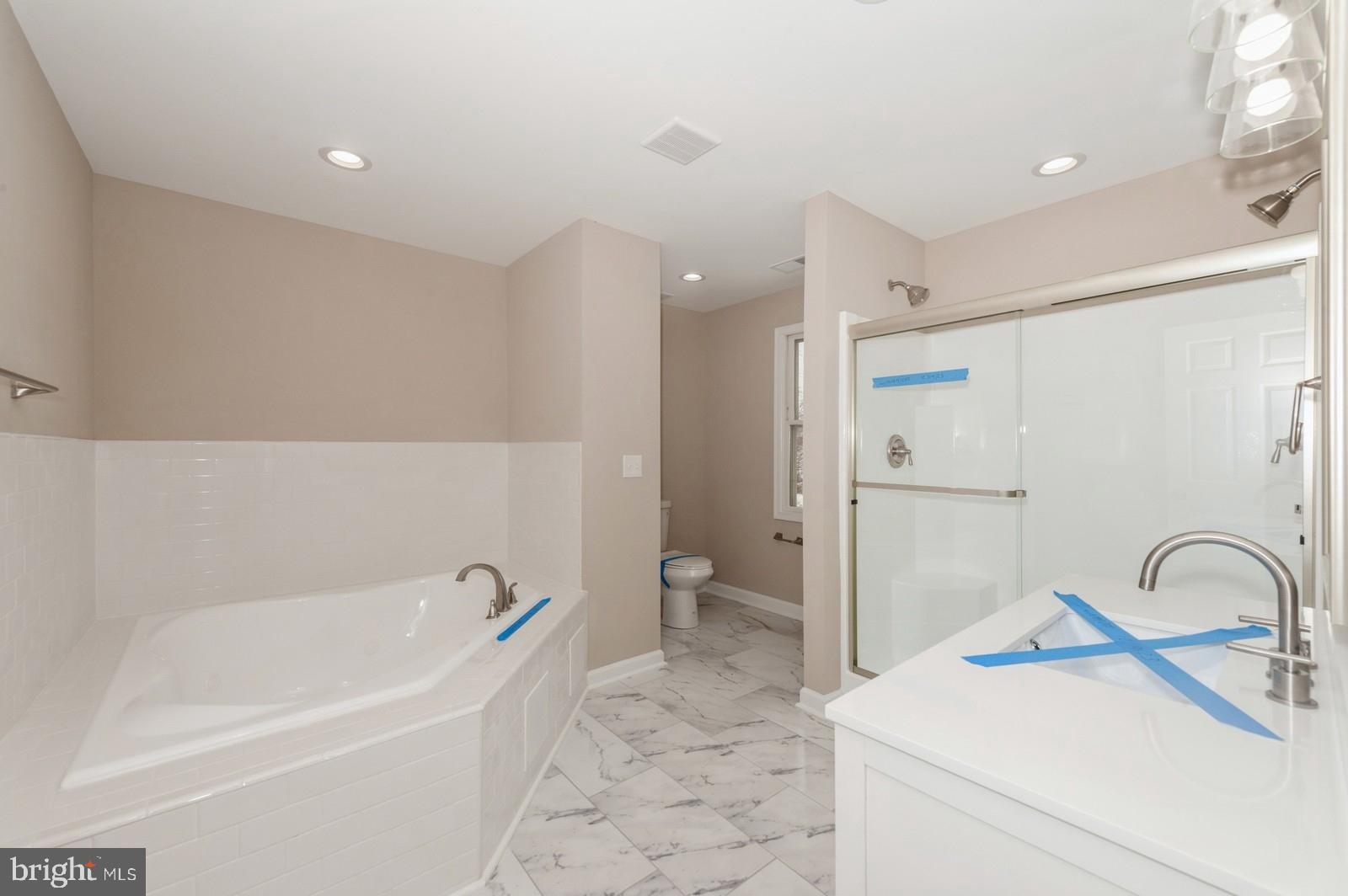 HAMPSTEAD - Residential