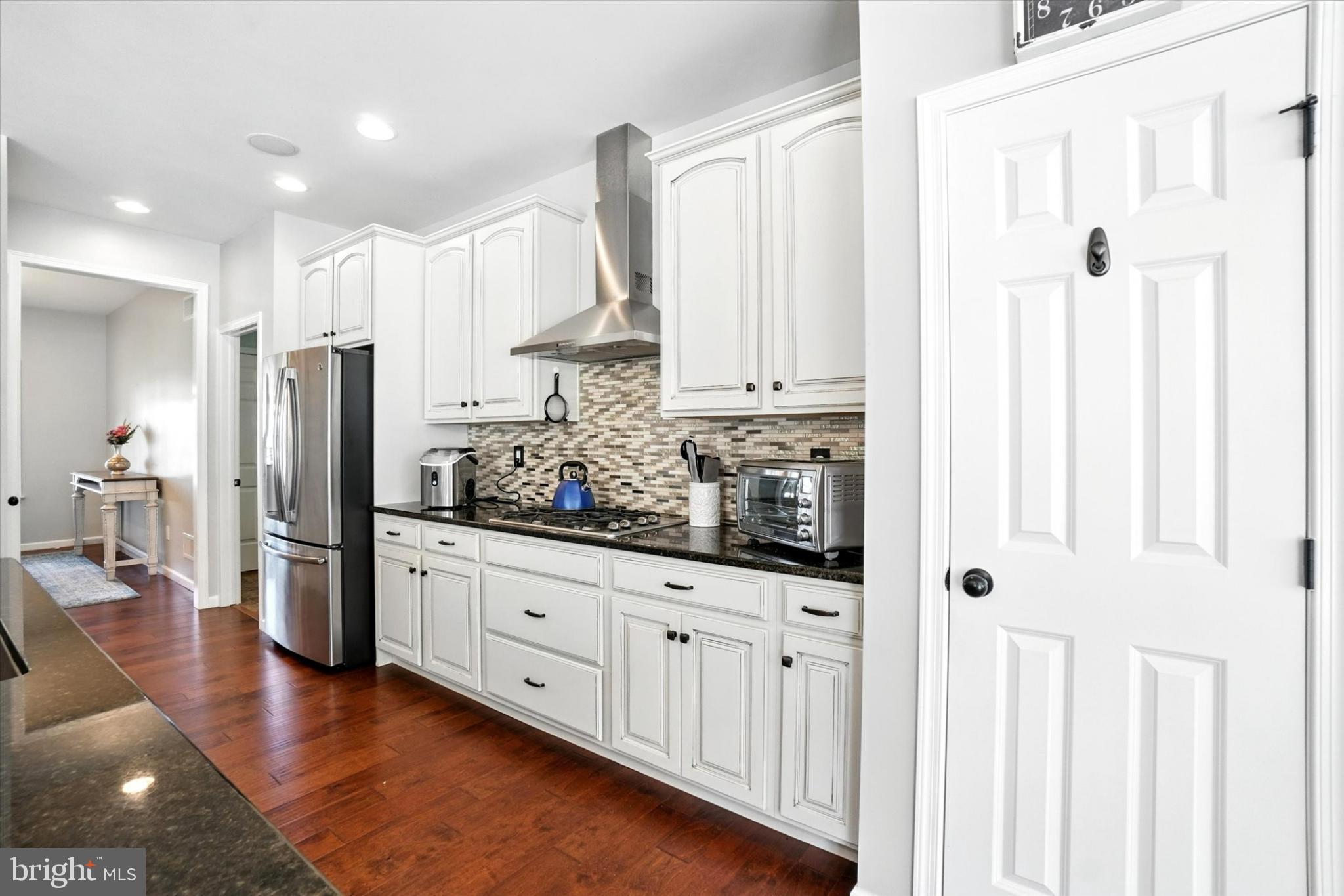 ROLLING MEADOWS - Residential