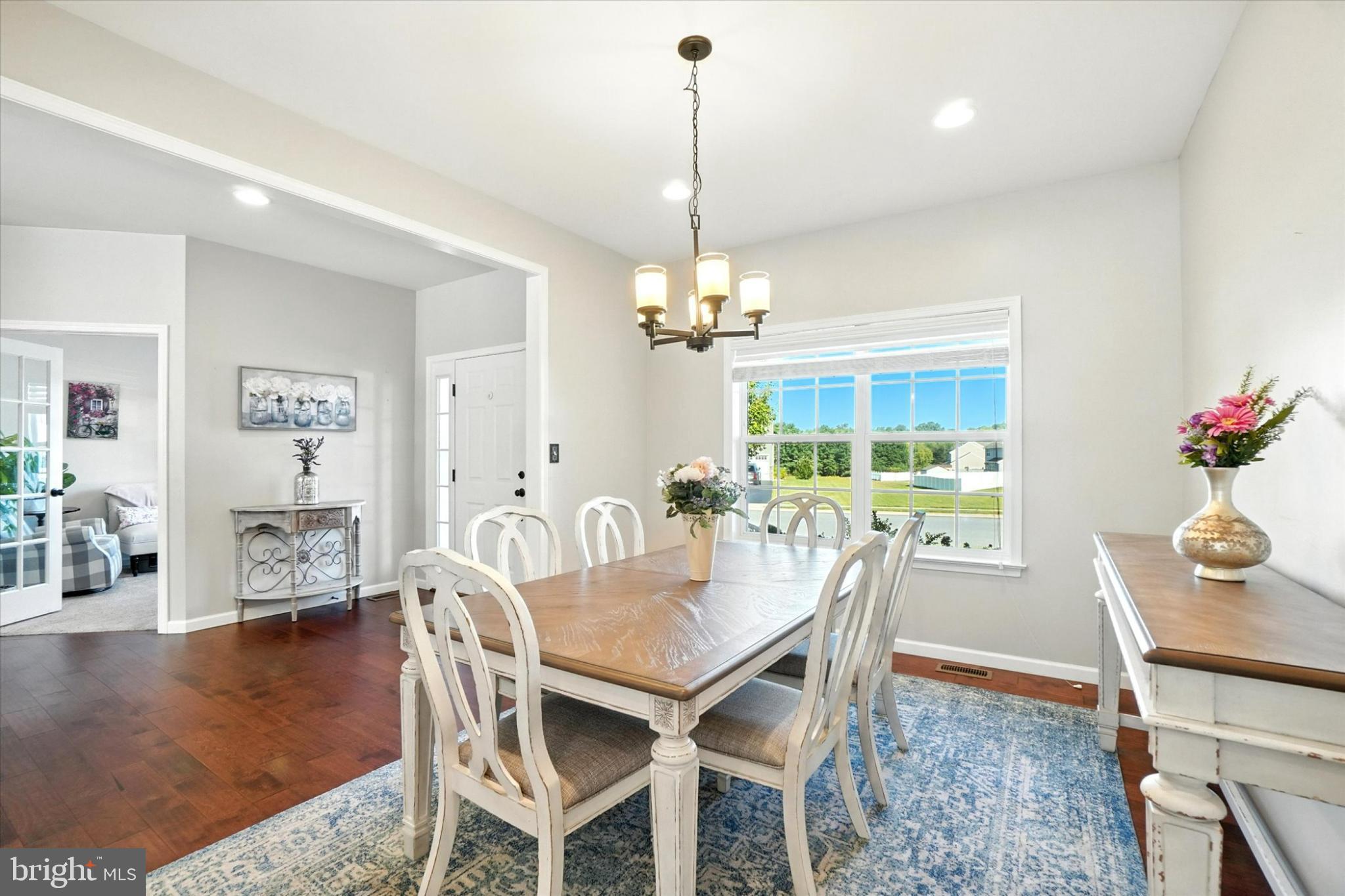 ROLLING MEADOWS - Residential