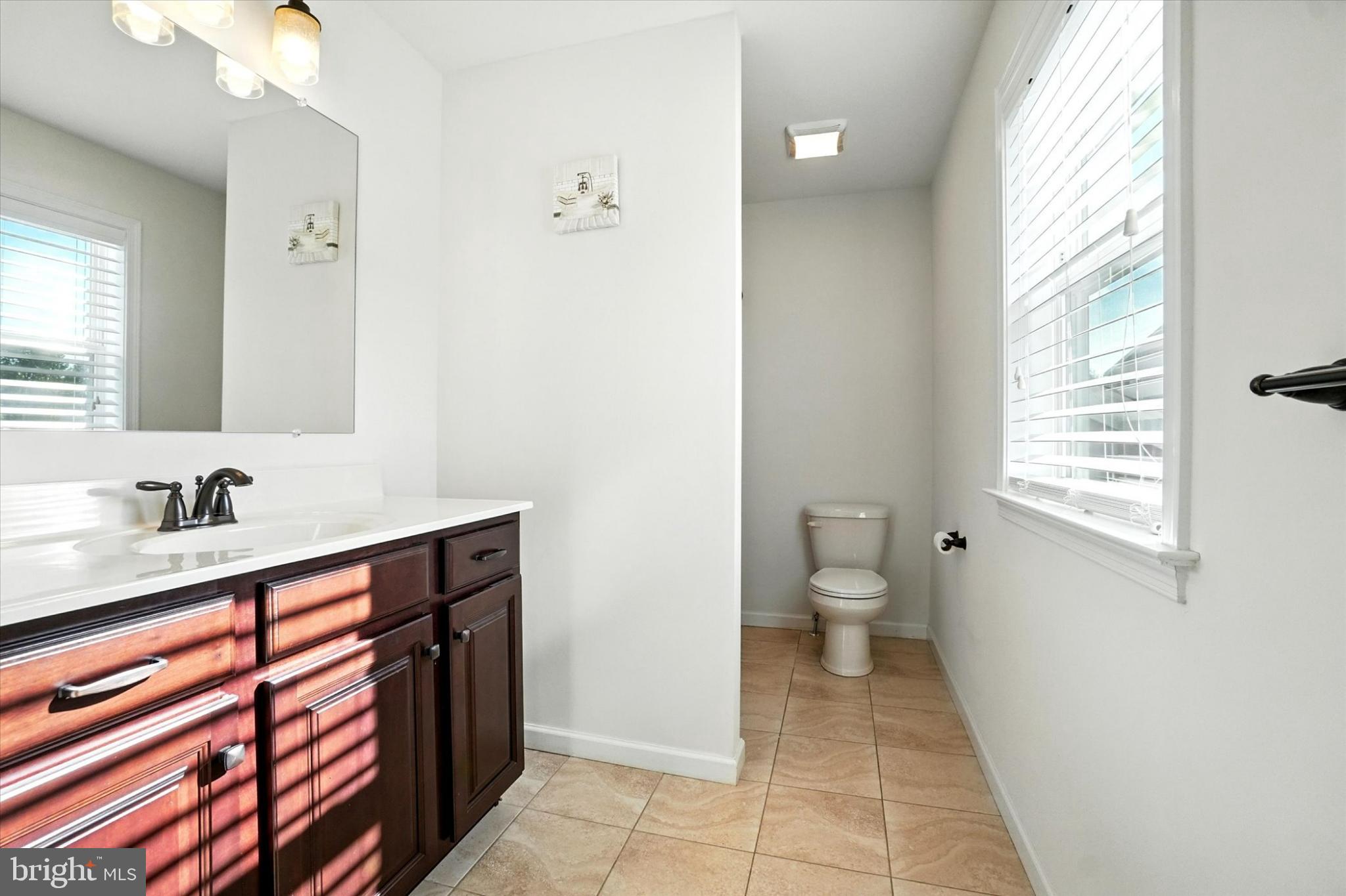 ROLLING MEADOWS - Residential