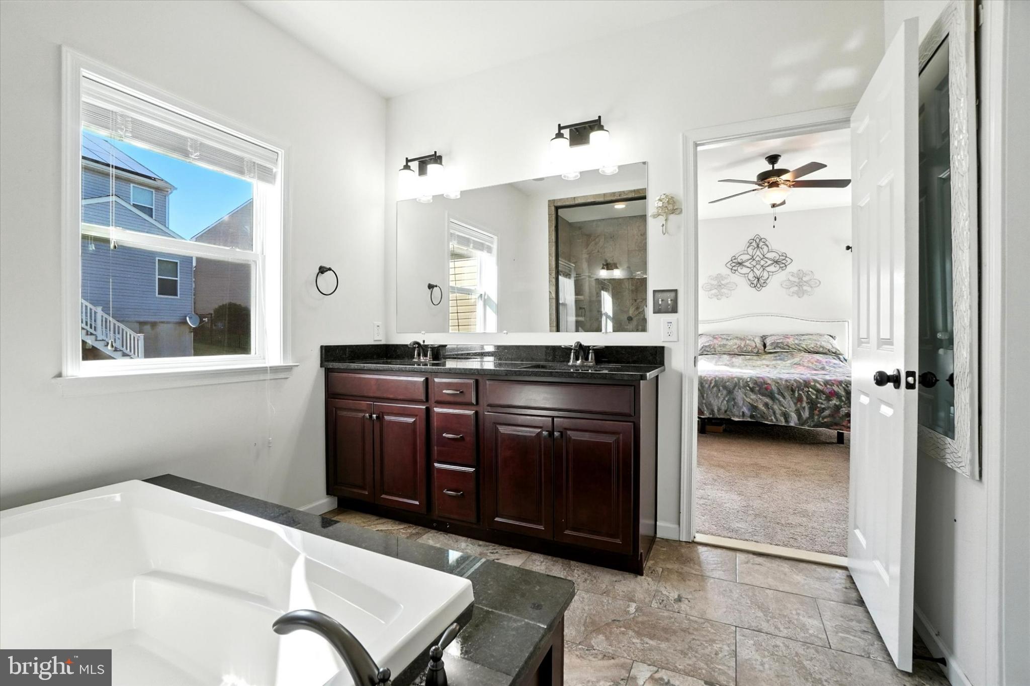 ROLLING MEADOWS - Residential