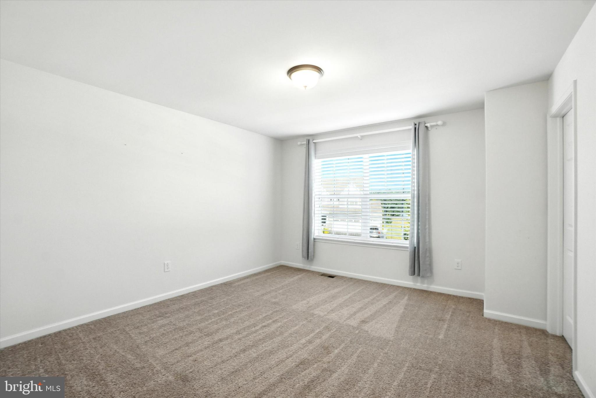 ROLLING MEADOWS - Residential