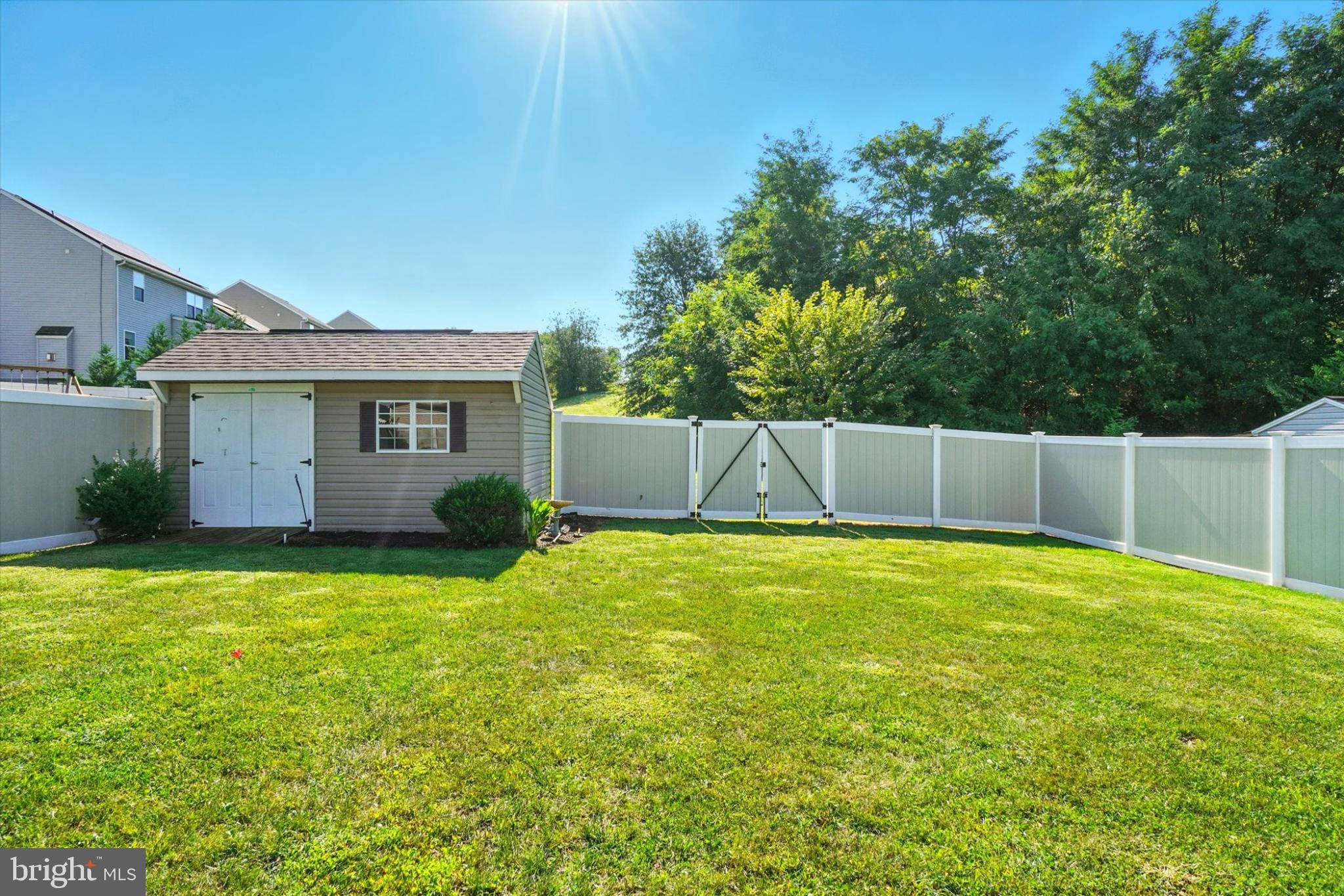 ROLLING MEADOWS - Residential