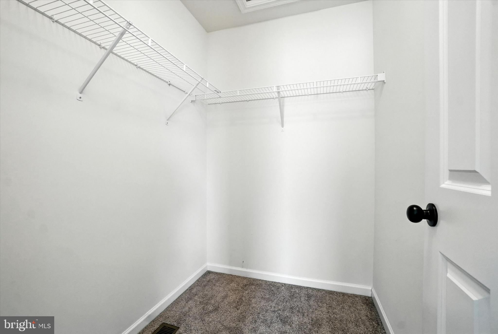 ROLLING MEADOWS - Residential