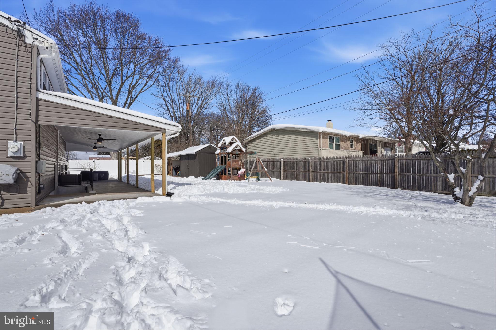 SPRING LAKE FARMS - Residential