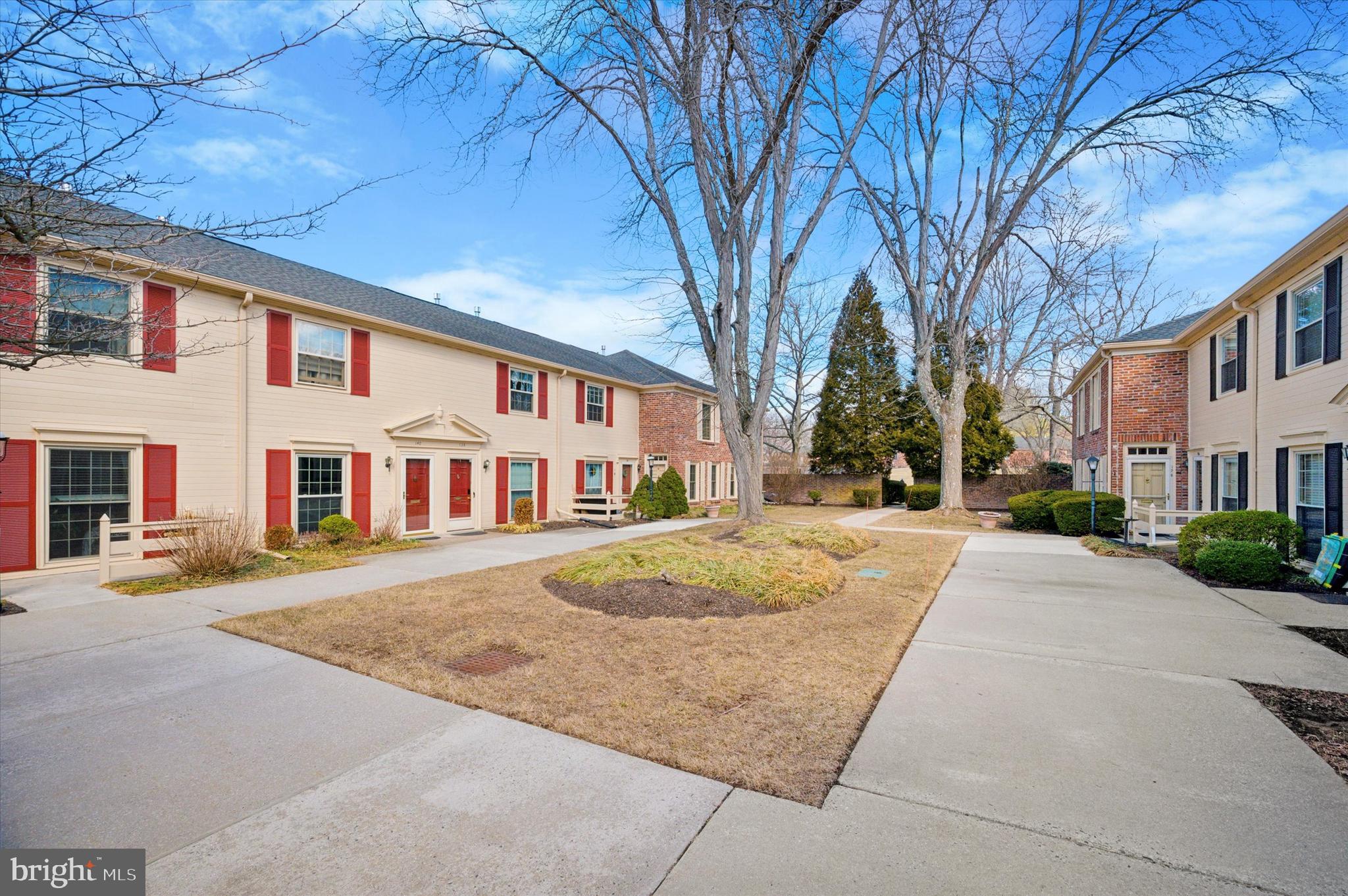 GEORGETOWN OF PHIL - Residential Lease