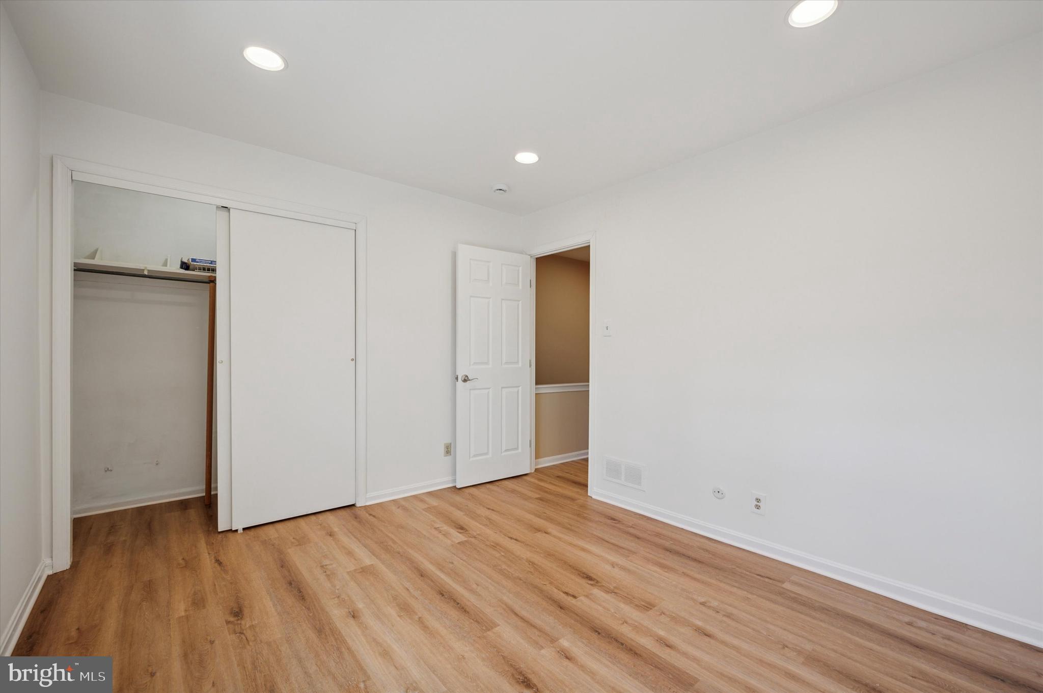 GEORGETOWN OF PHIL - Residential Lease