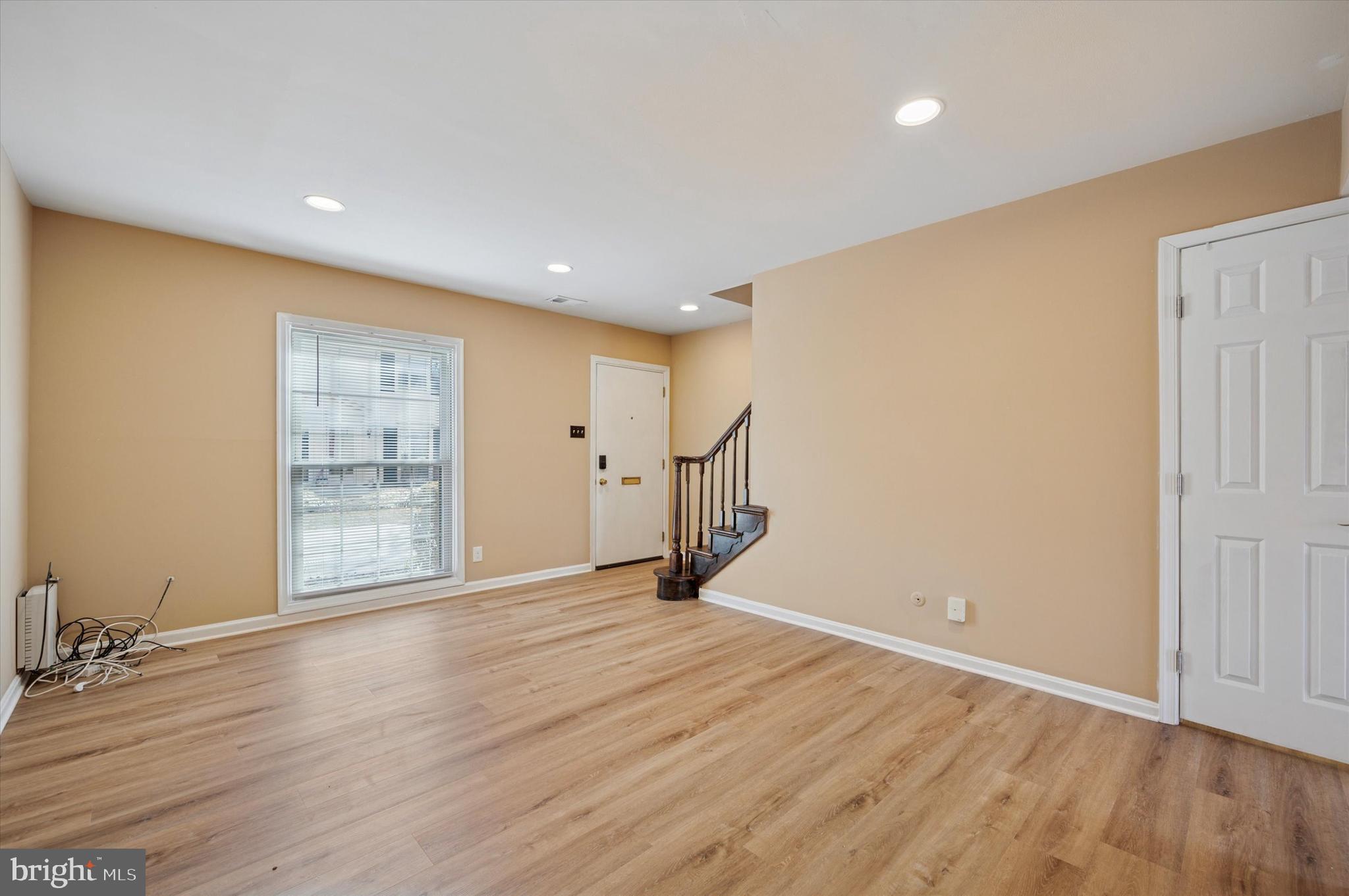 GEORGETOWN OF PHIL - Residential Lease