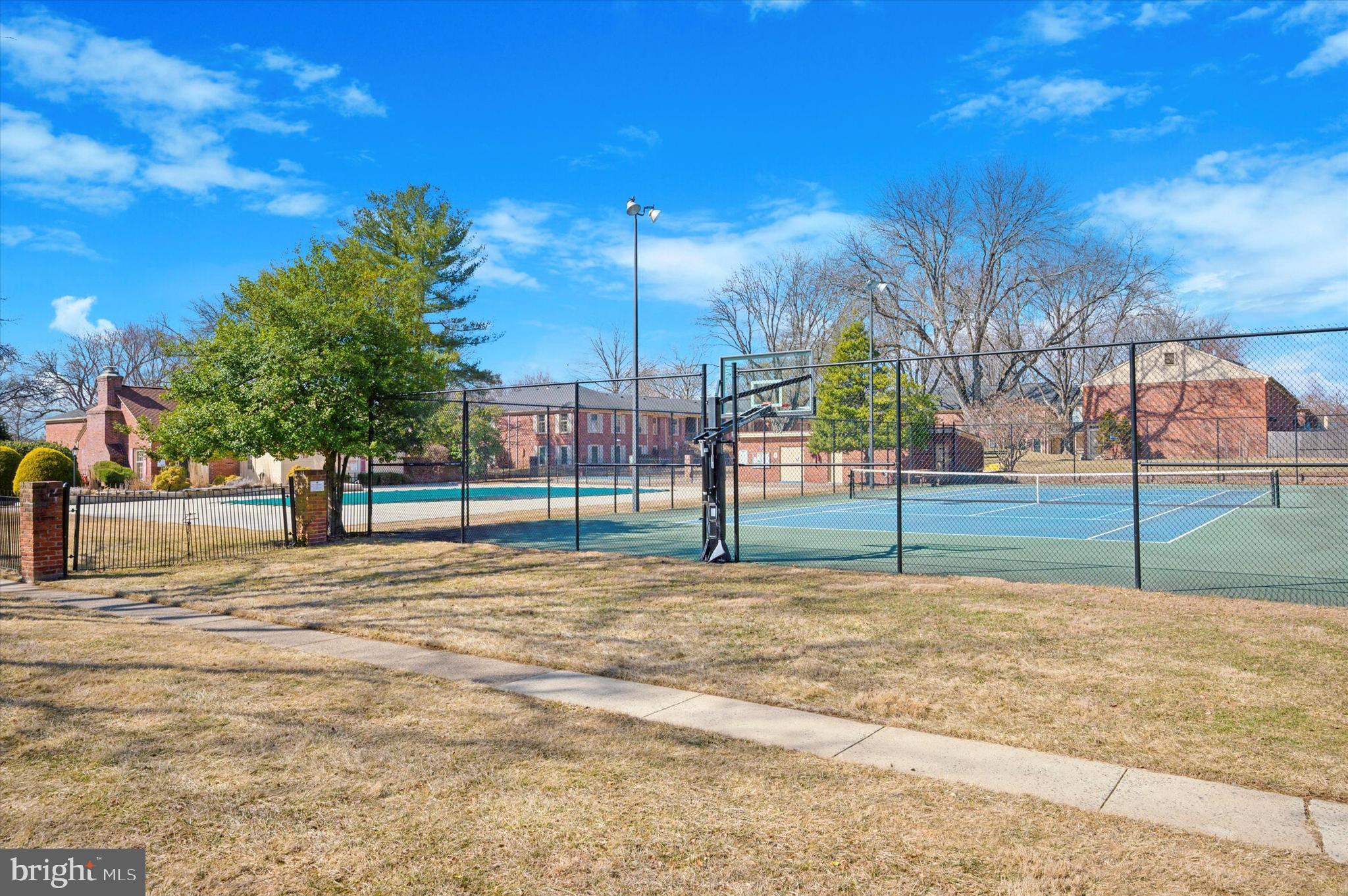 GEORGETOWN OF PHIL - Residential Lease