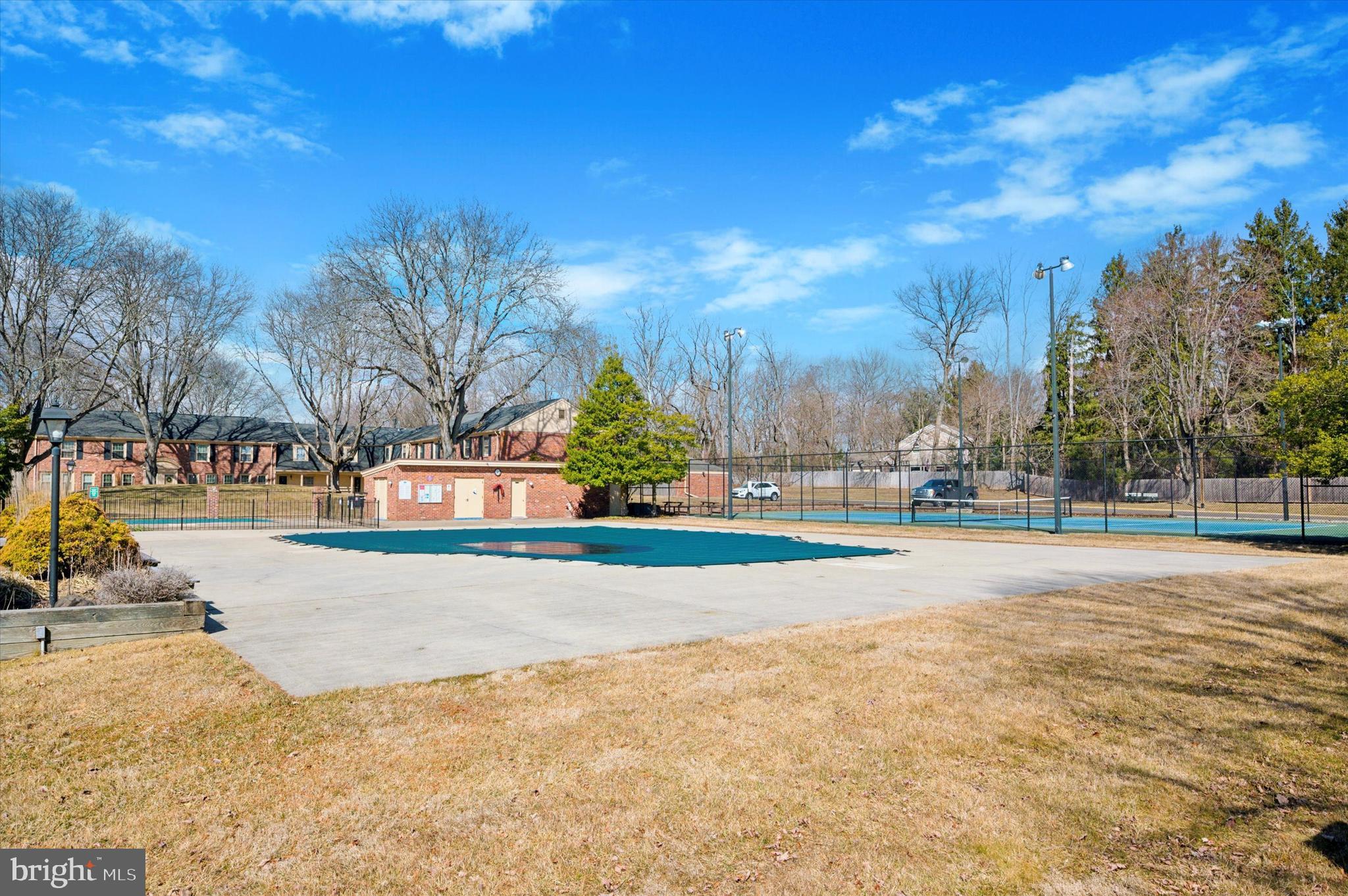 GEORGETOWN OF PHIL - Residential Lease