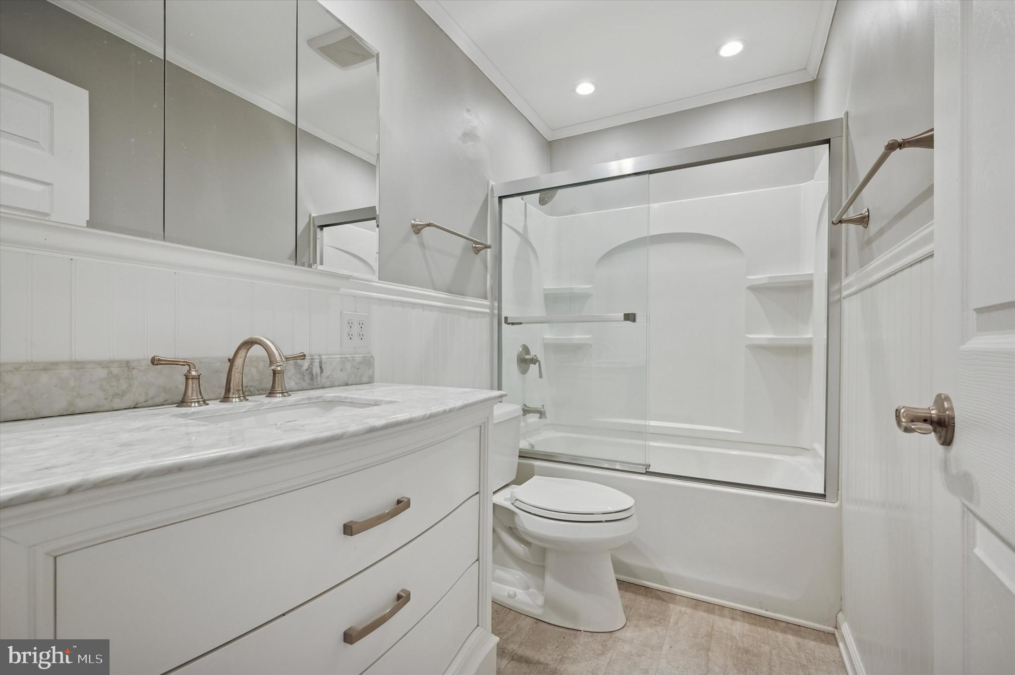 GEORGETOWN OF PHIL - Residential Lease