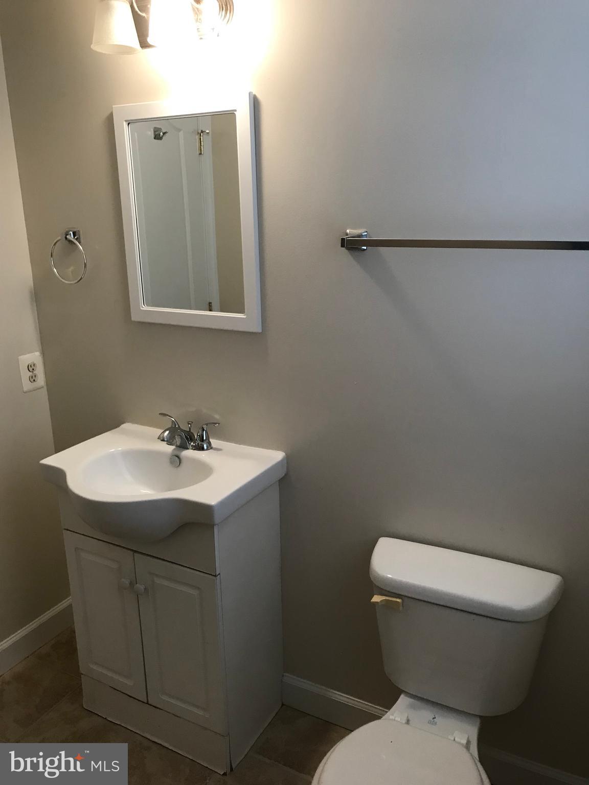 HIGHLANDS AT METRO SQUARE - Residential Lease