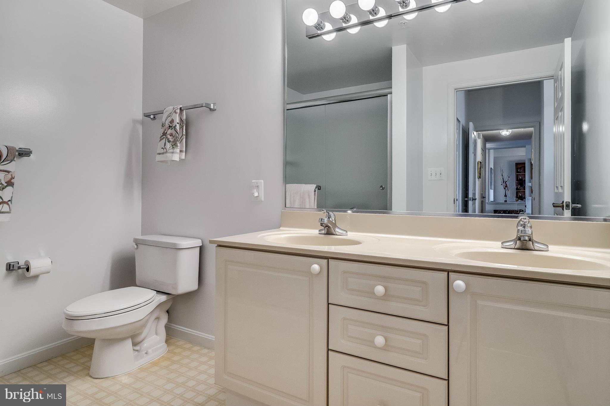 LANSDOWNE WOODS LEISURE WORLD - Residential Lease