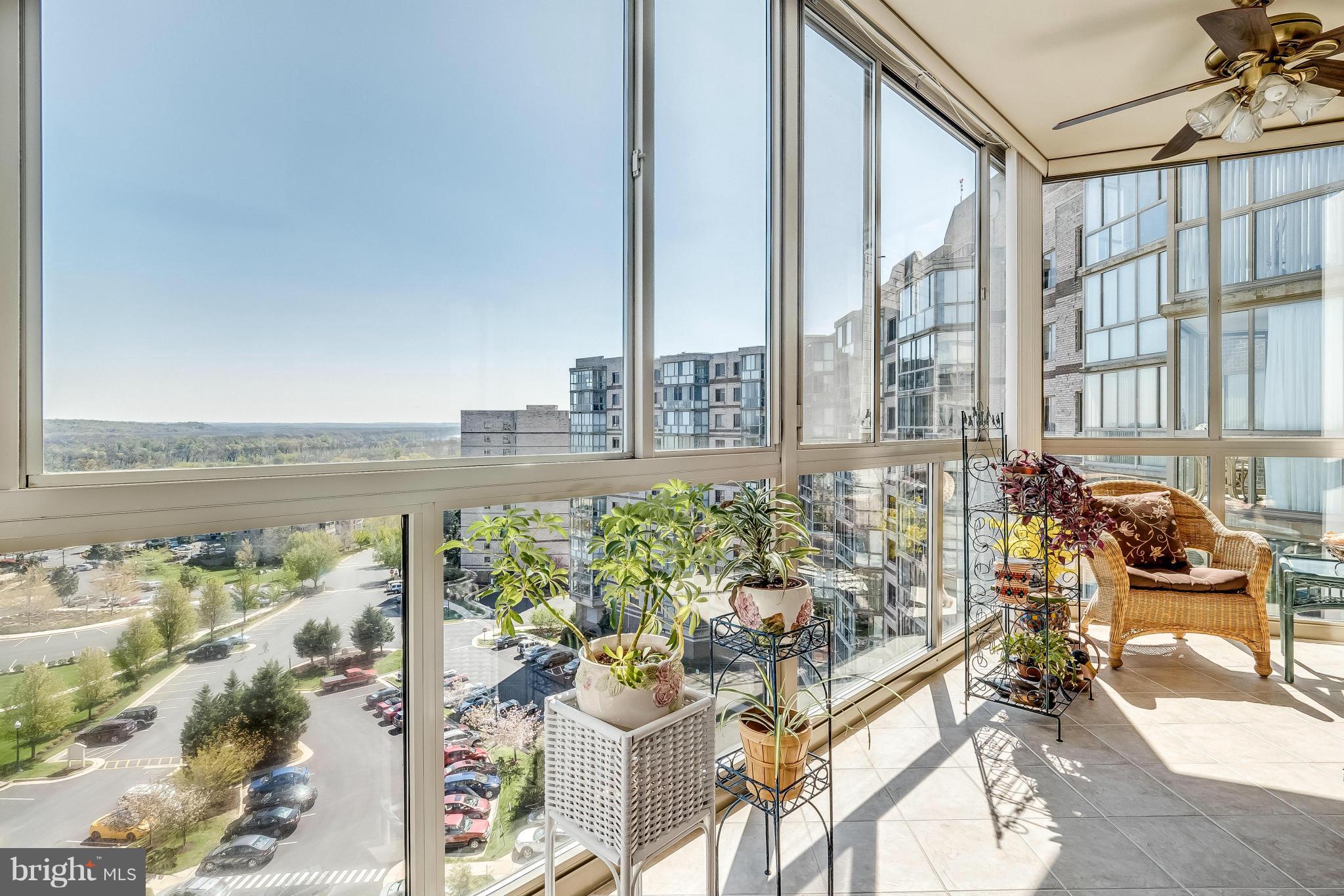 LANSDOWNE WOODS LEISURE WORLD - Residential Lease