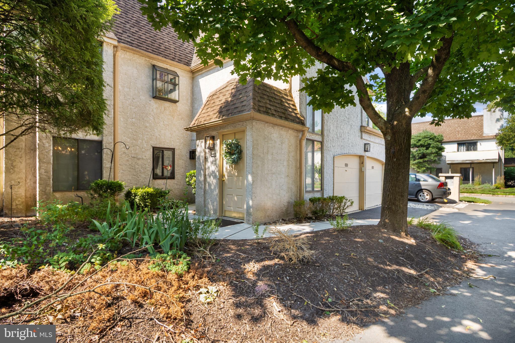 124 PARK GATE DRIVE