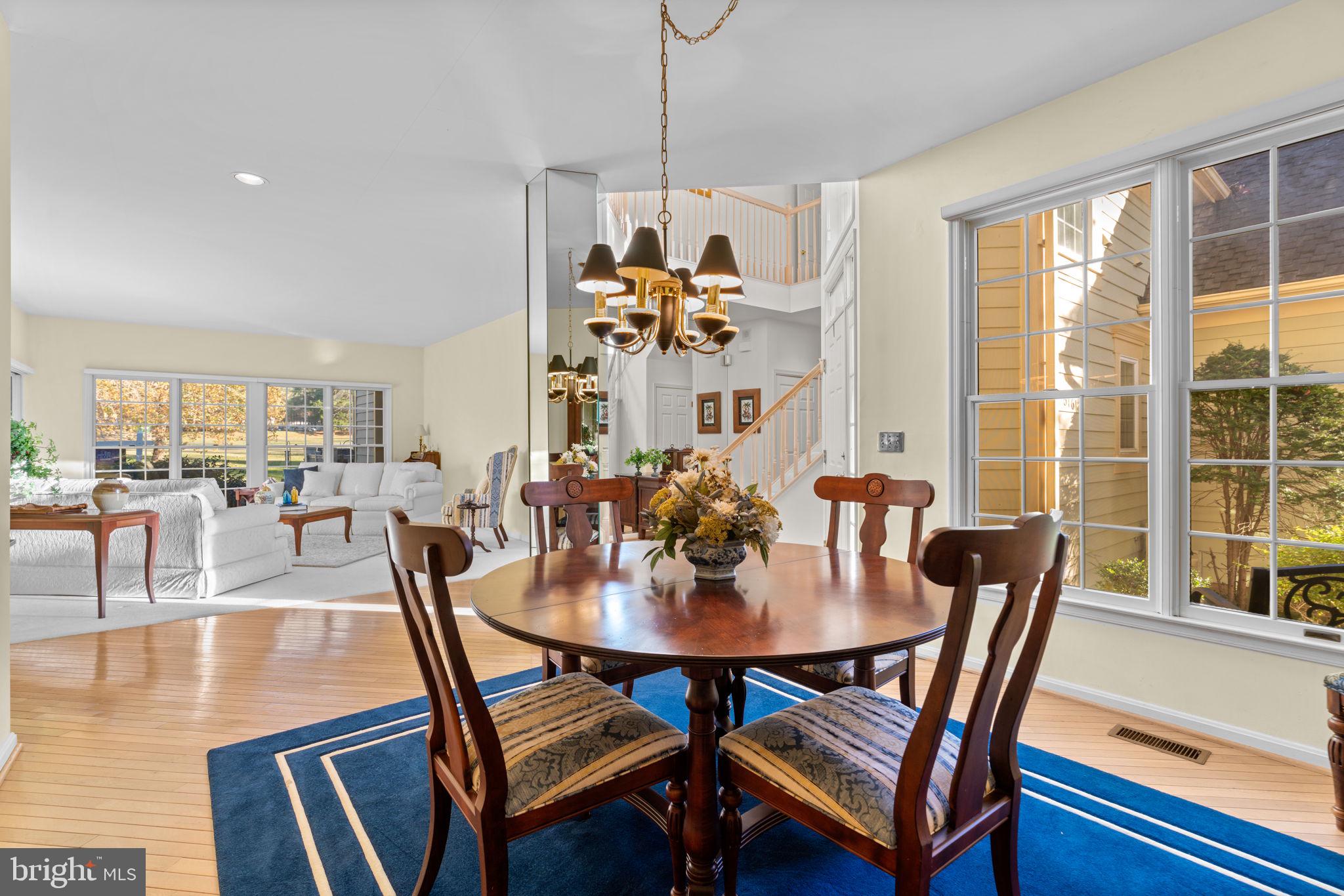 HOBBITS GLEN - Residential