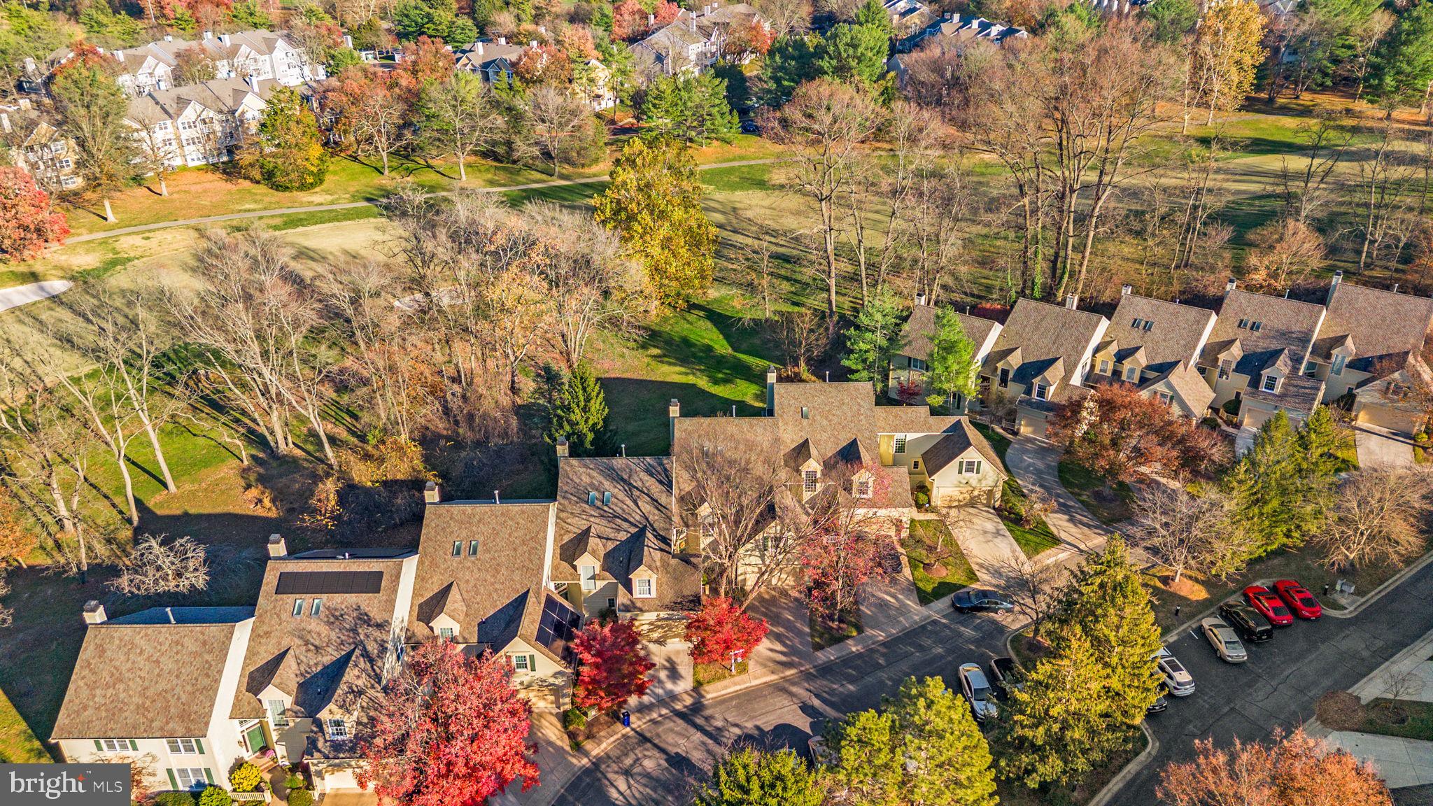 HOBBITS GLEN - Residential