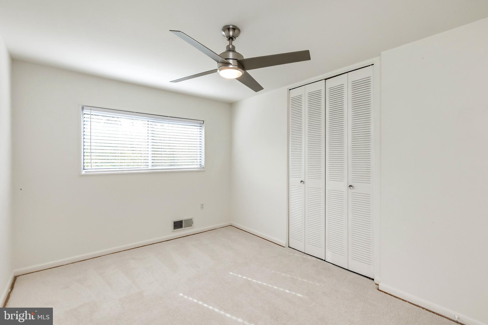 PARKSIDE CONDOMINIUMS - Residential Lease