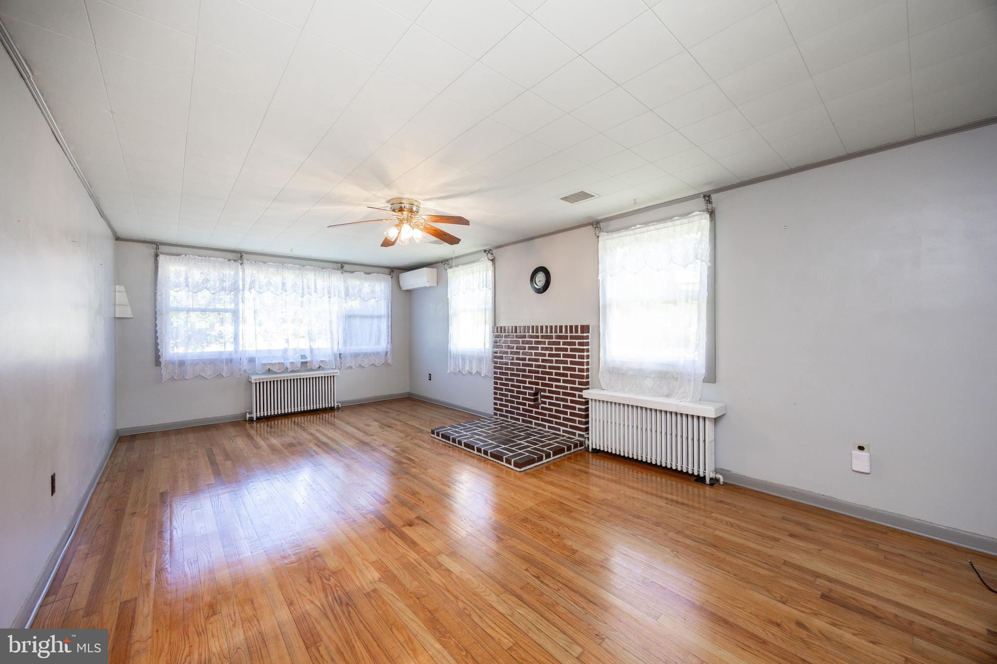 POTTSTOWN LANDING - Residential