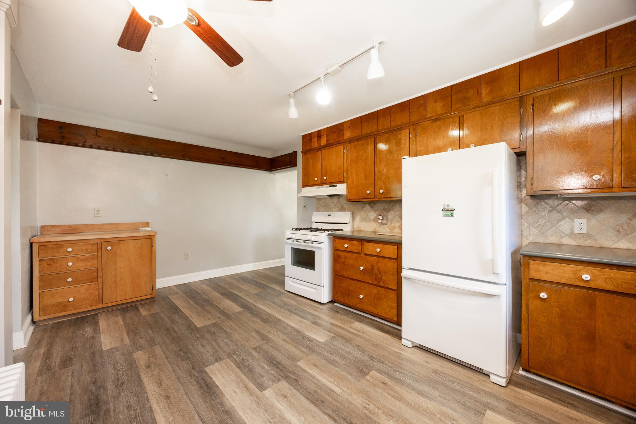 POTTSTOWN LANDING - Residential