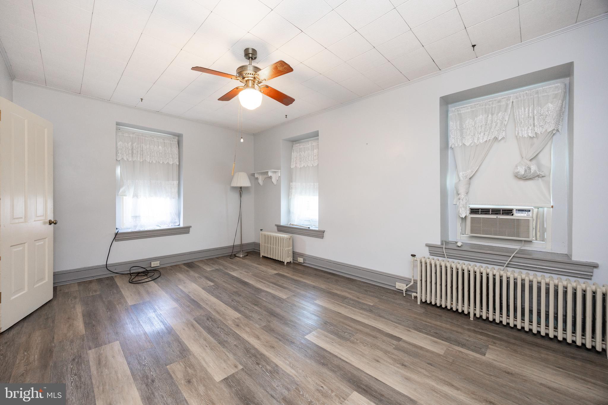 POTTSTOWN LANDING - Residential