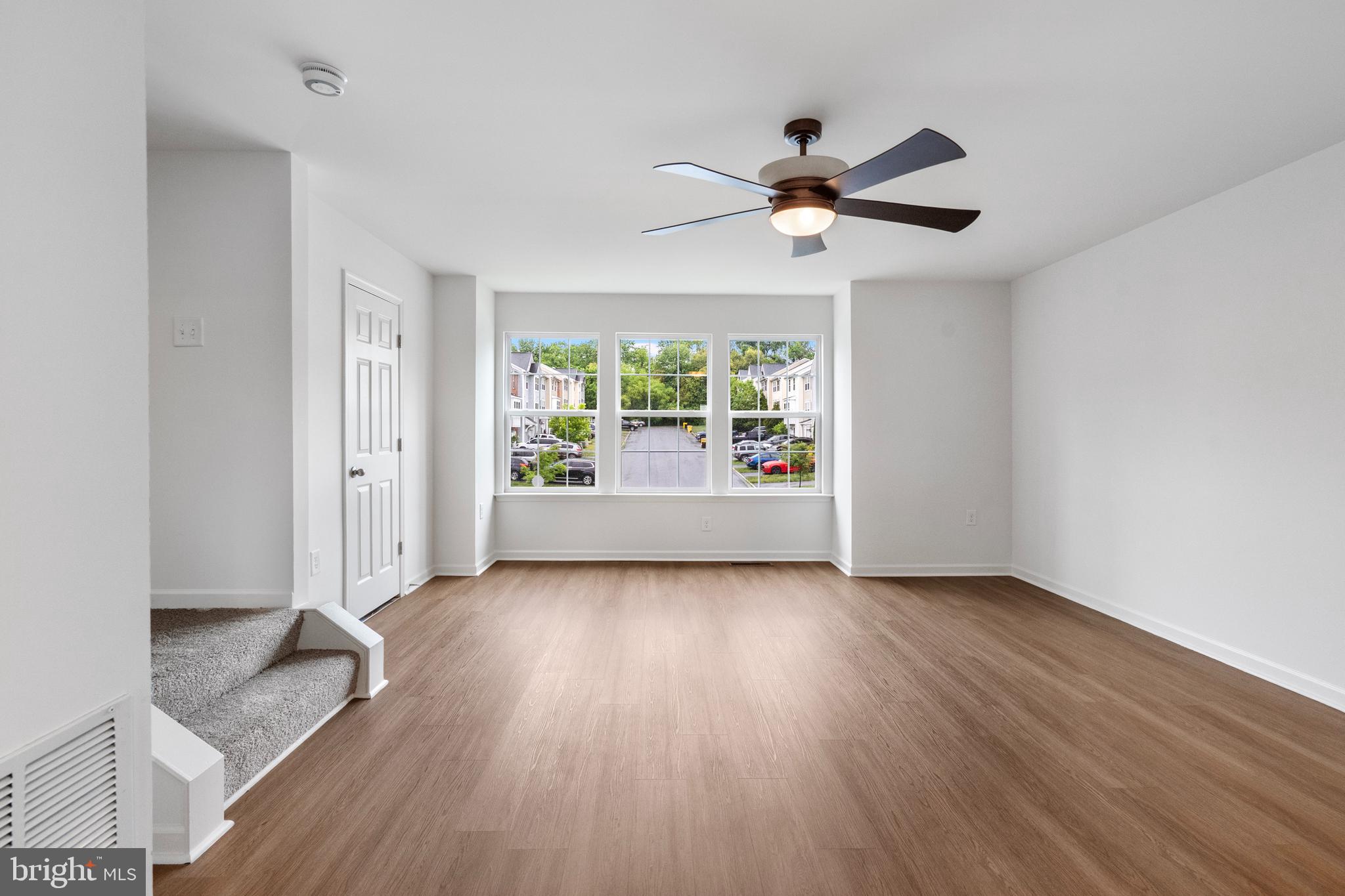 STONEBROOK VILLAGE - Residential