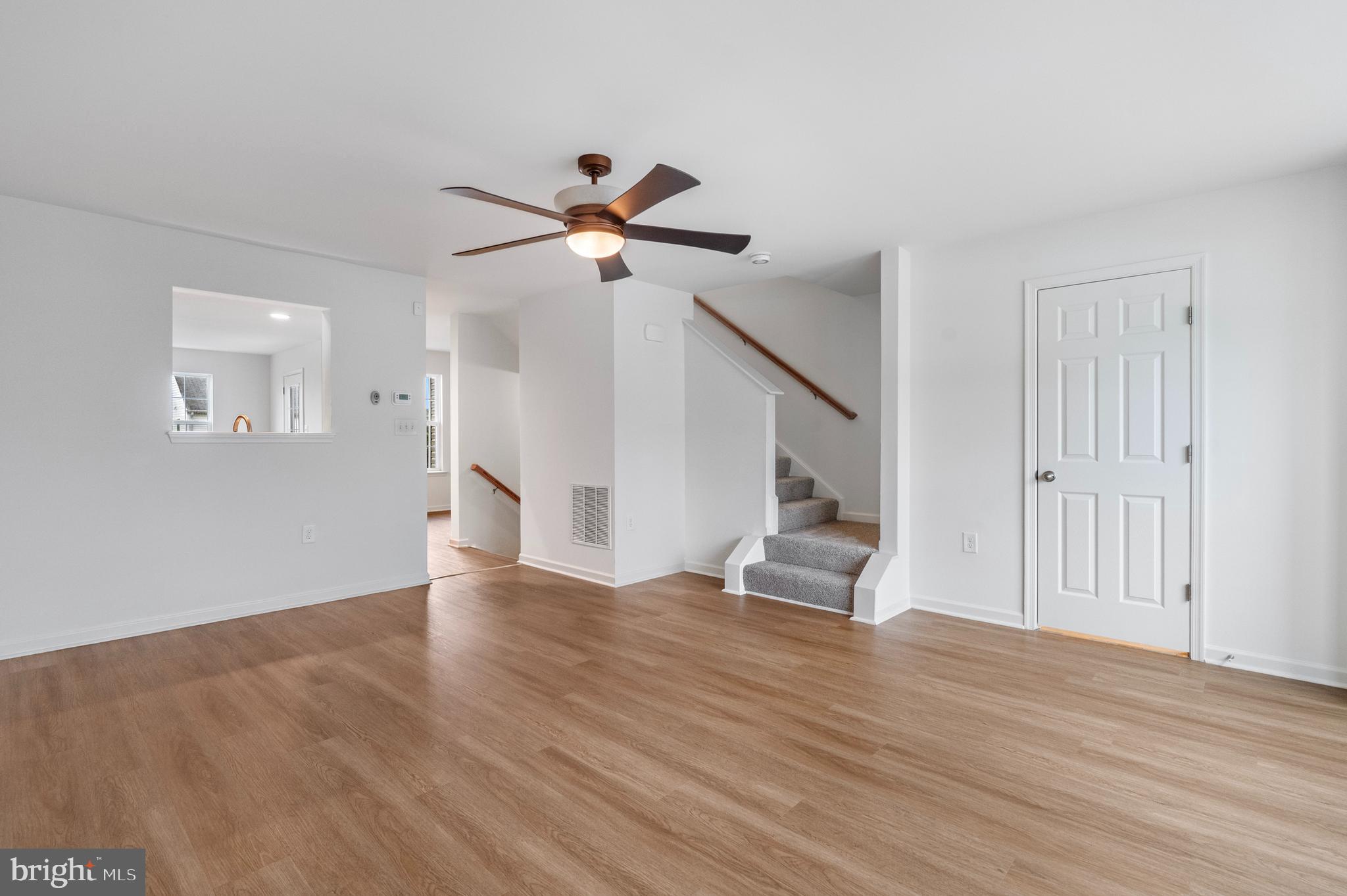 STONEBROOK VILLAGE - Residential