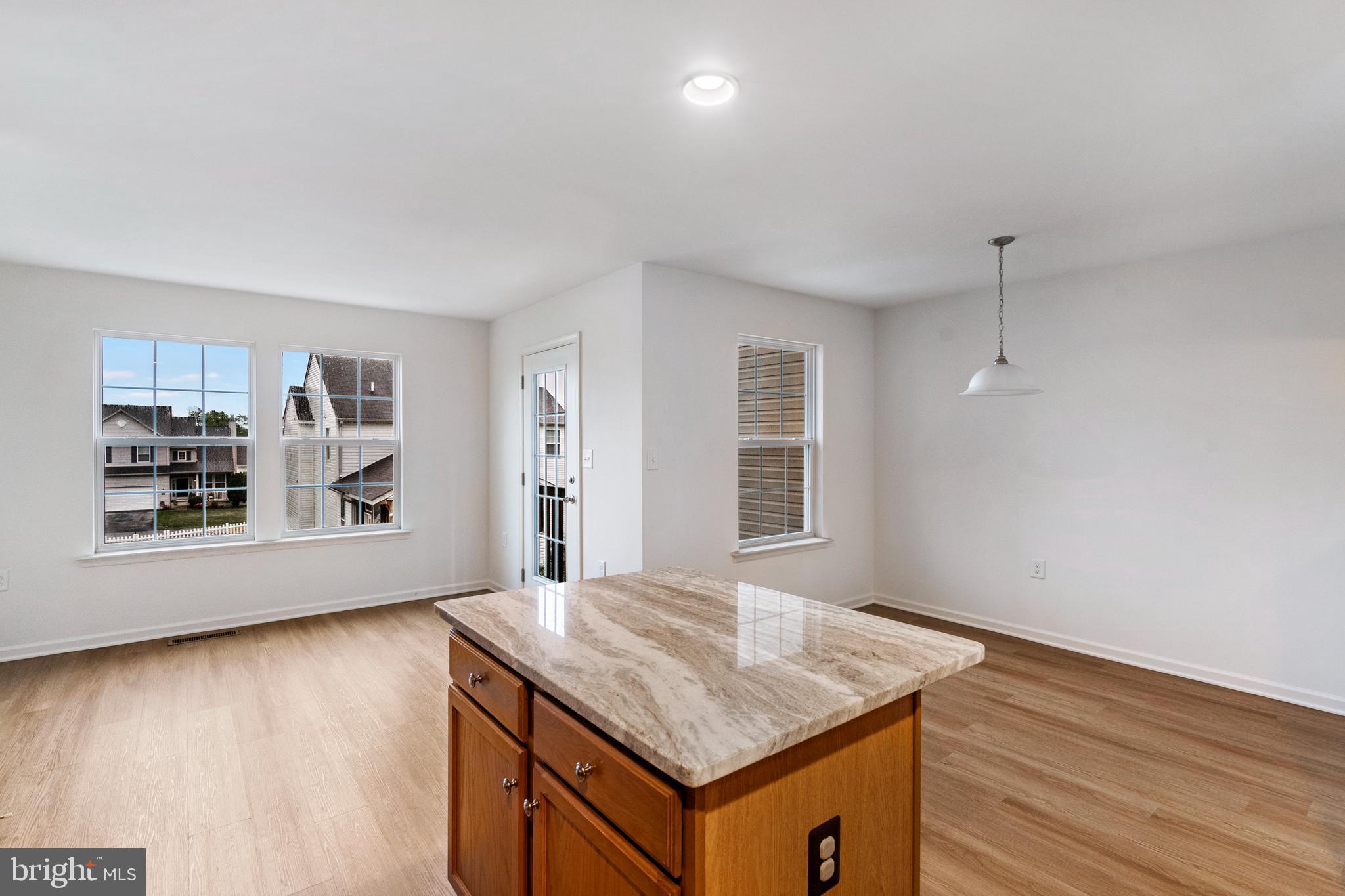 STONEBROOK VILLAGE - Residential