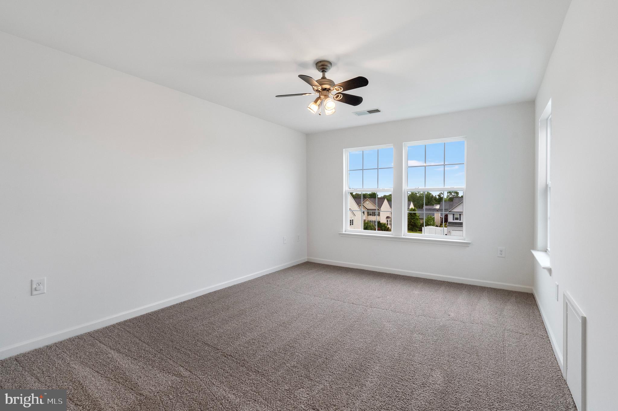 STONEBROOK VILLAGE - Residential