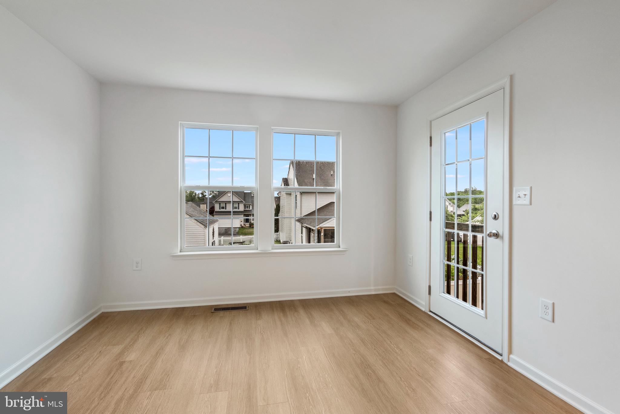 STONEBROOK VILLAGE - Residential