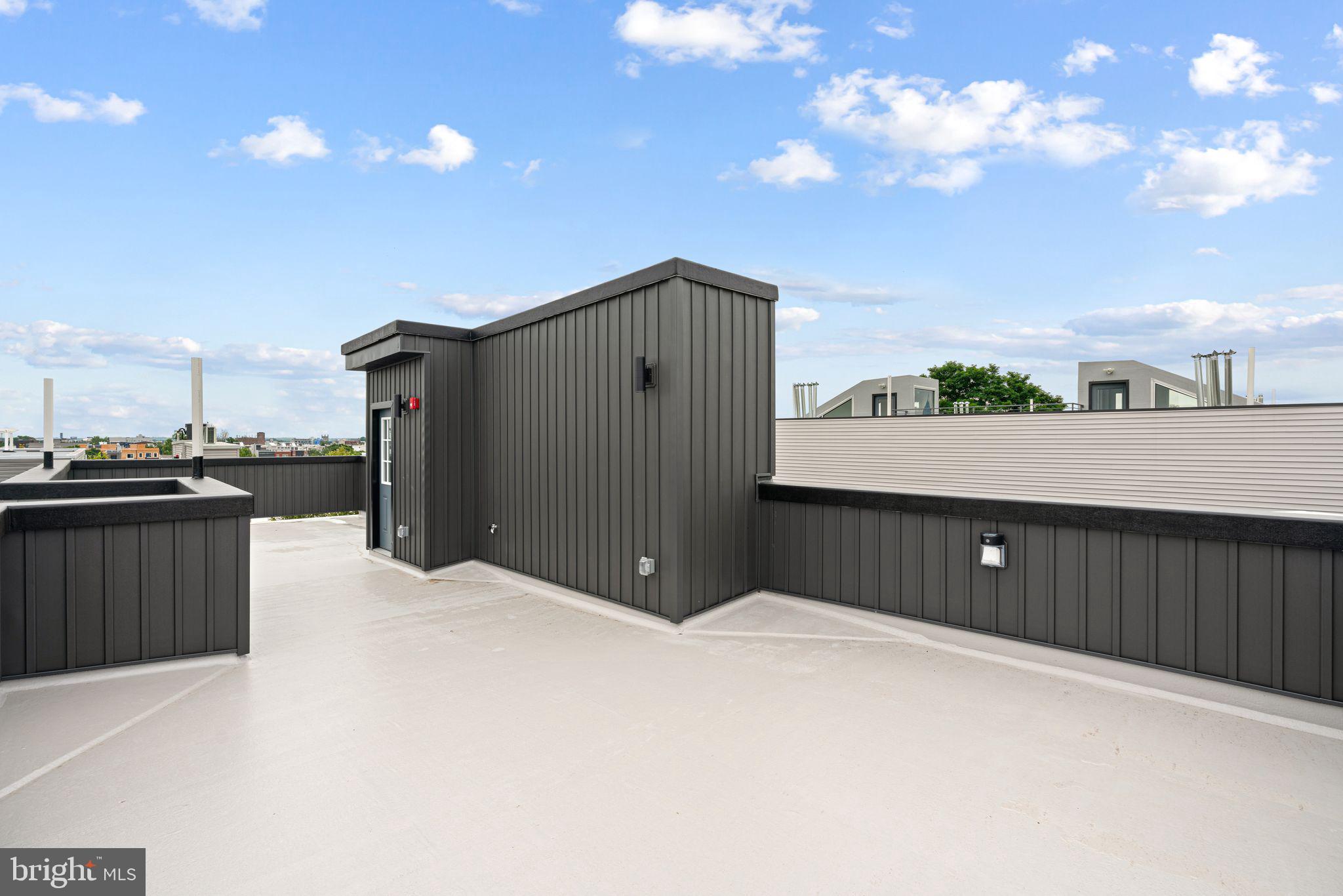 WEST KENSINGTON - Residential Lease