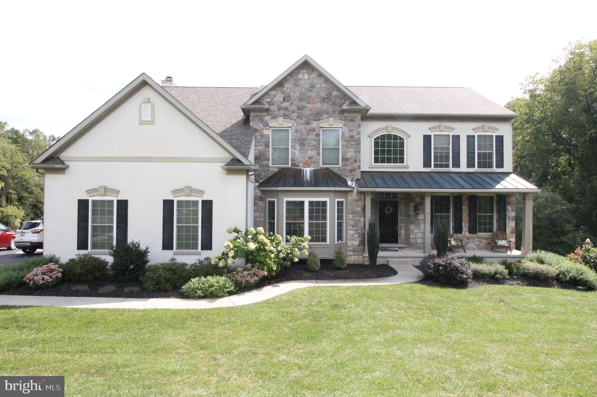 ESTS OF LONDN BRDG - Residential