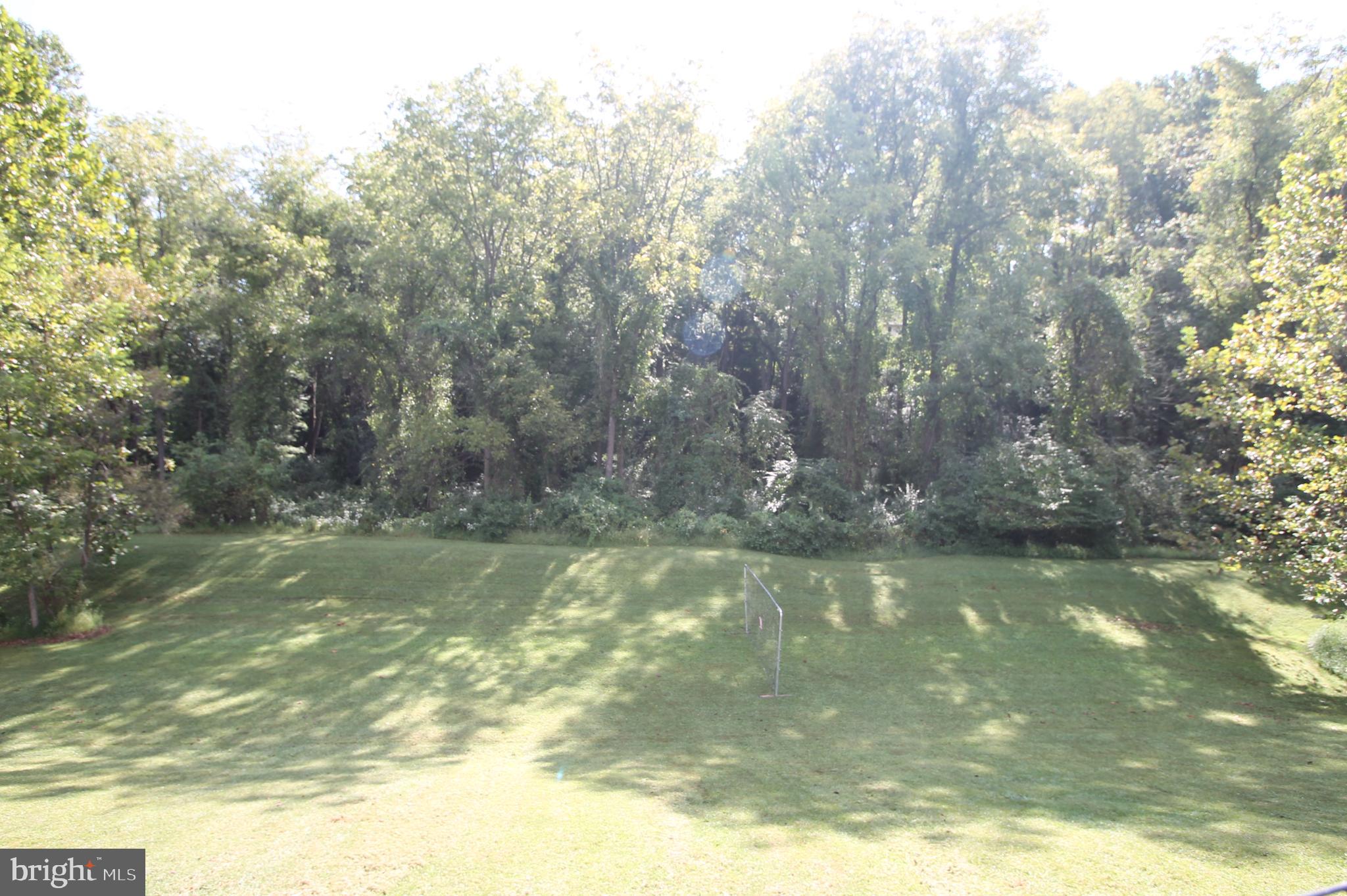 ESTS OF LONDN BRDG - Residential