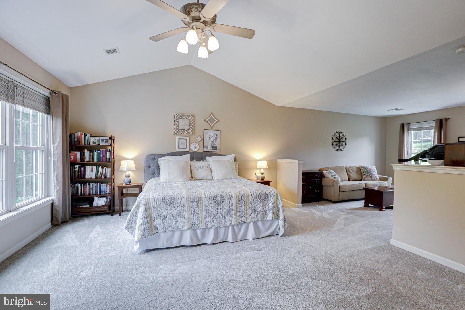 ESTS OF LONDN BRDG - Residential