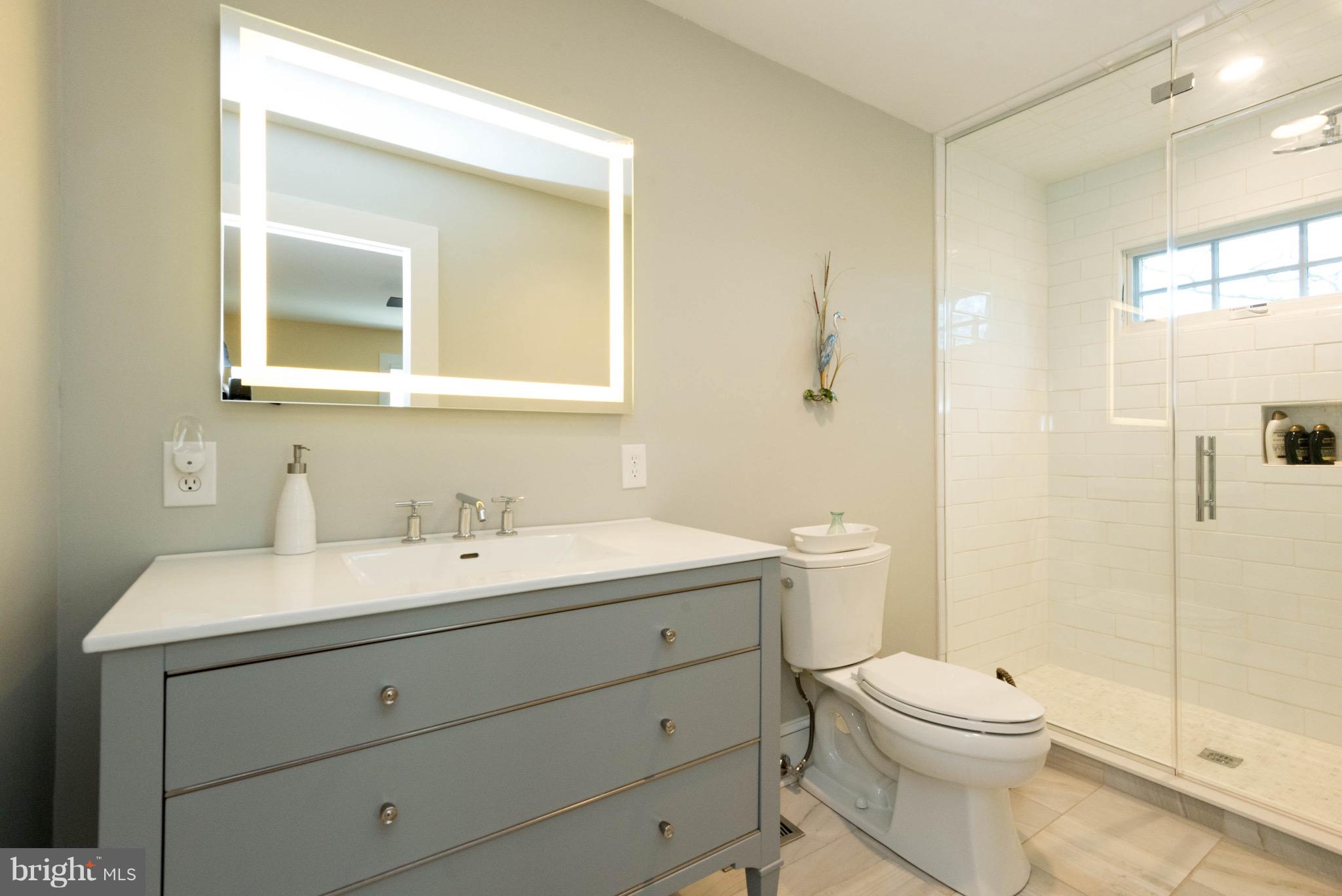 EASTPORT - Residential