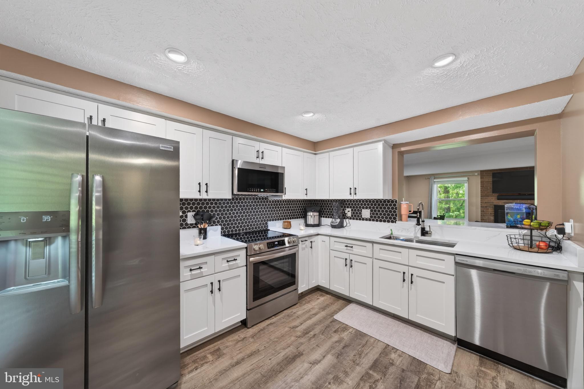 MONTCLAIR - Residential