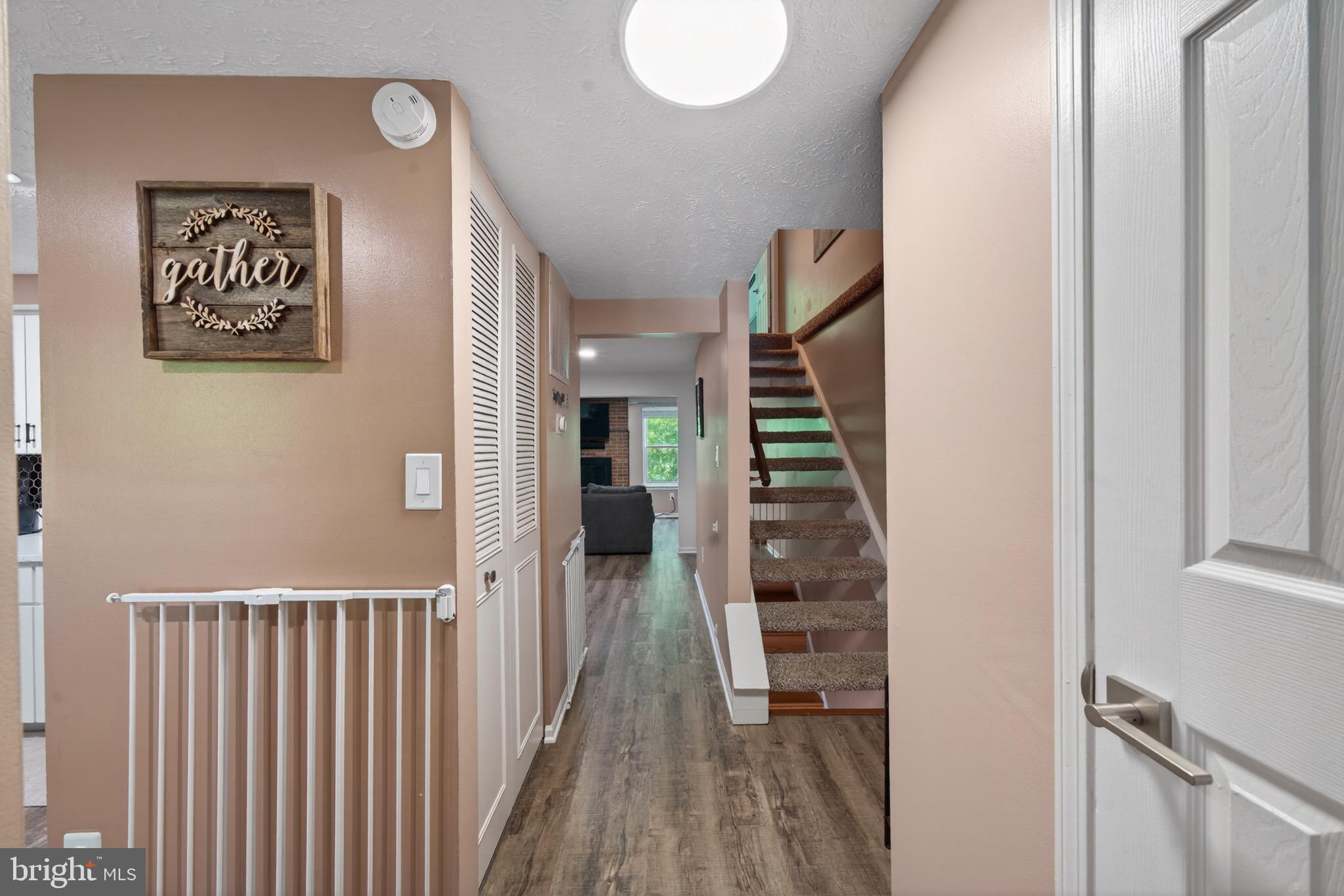 MONTCLAIR - Residential